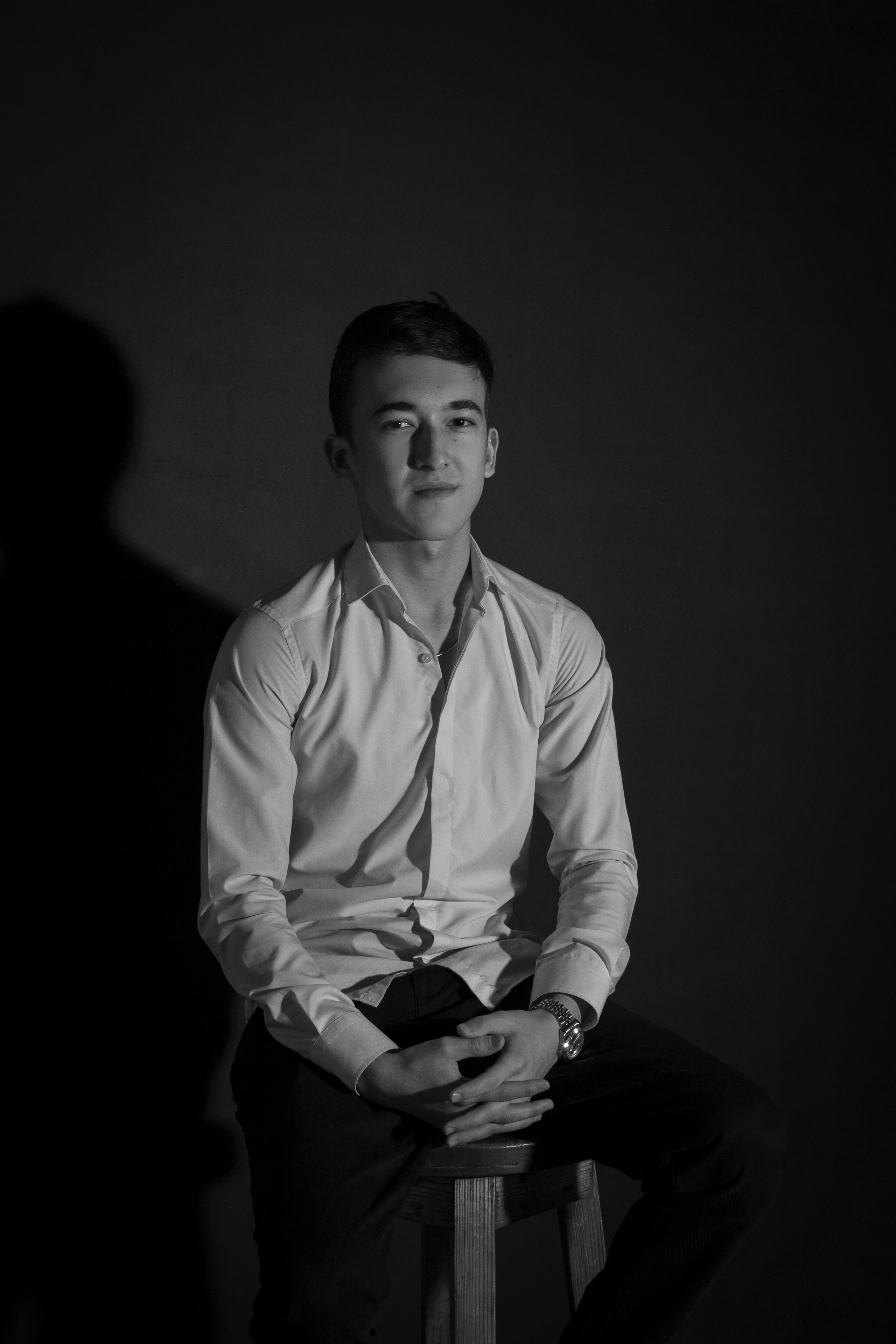 Ануар. Портретный и репортажный фотограф в Москве Кира Елинова