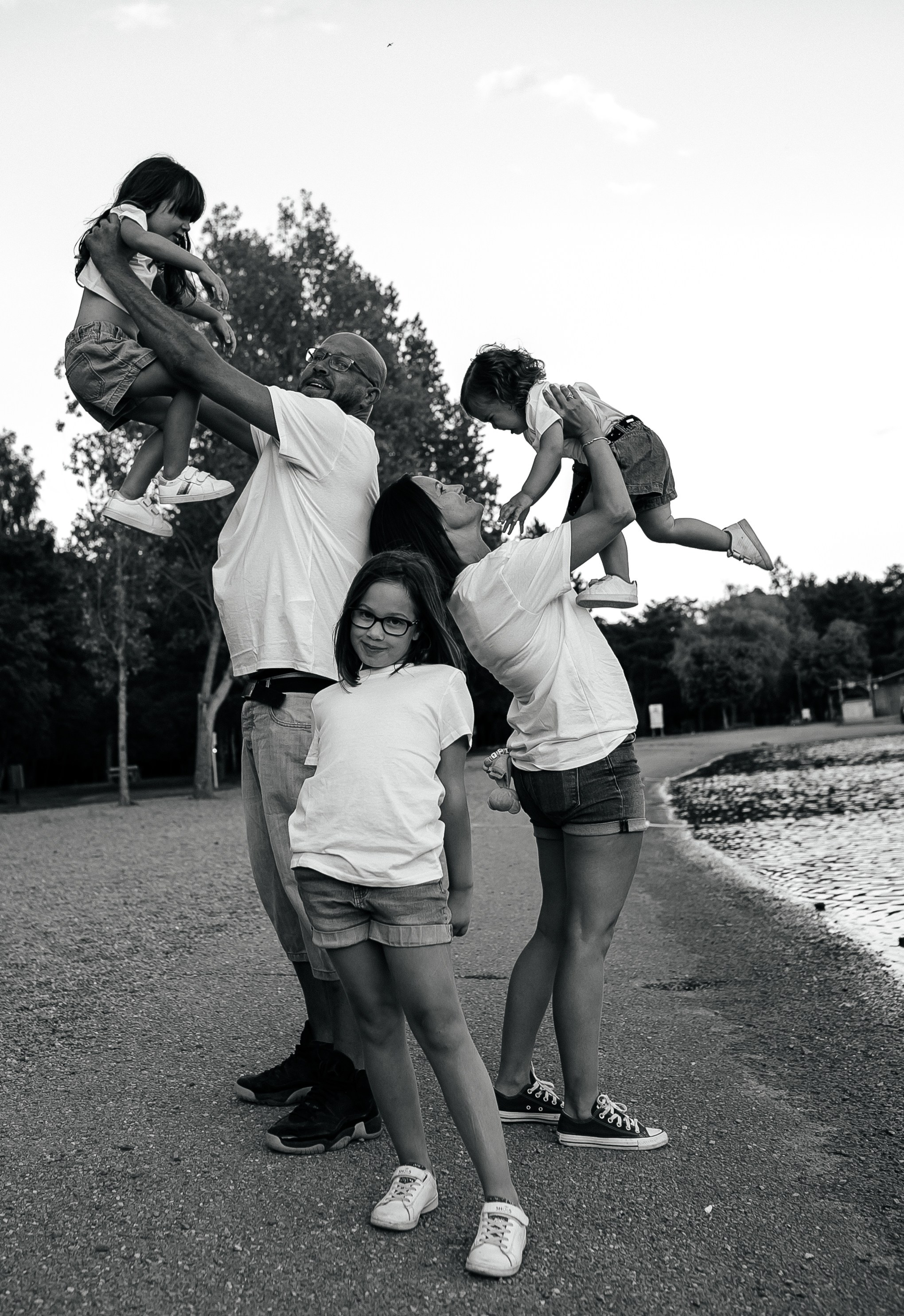 Стив, Шарли, Каро, Тэа, Нора