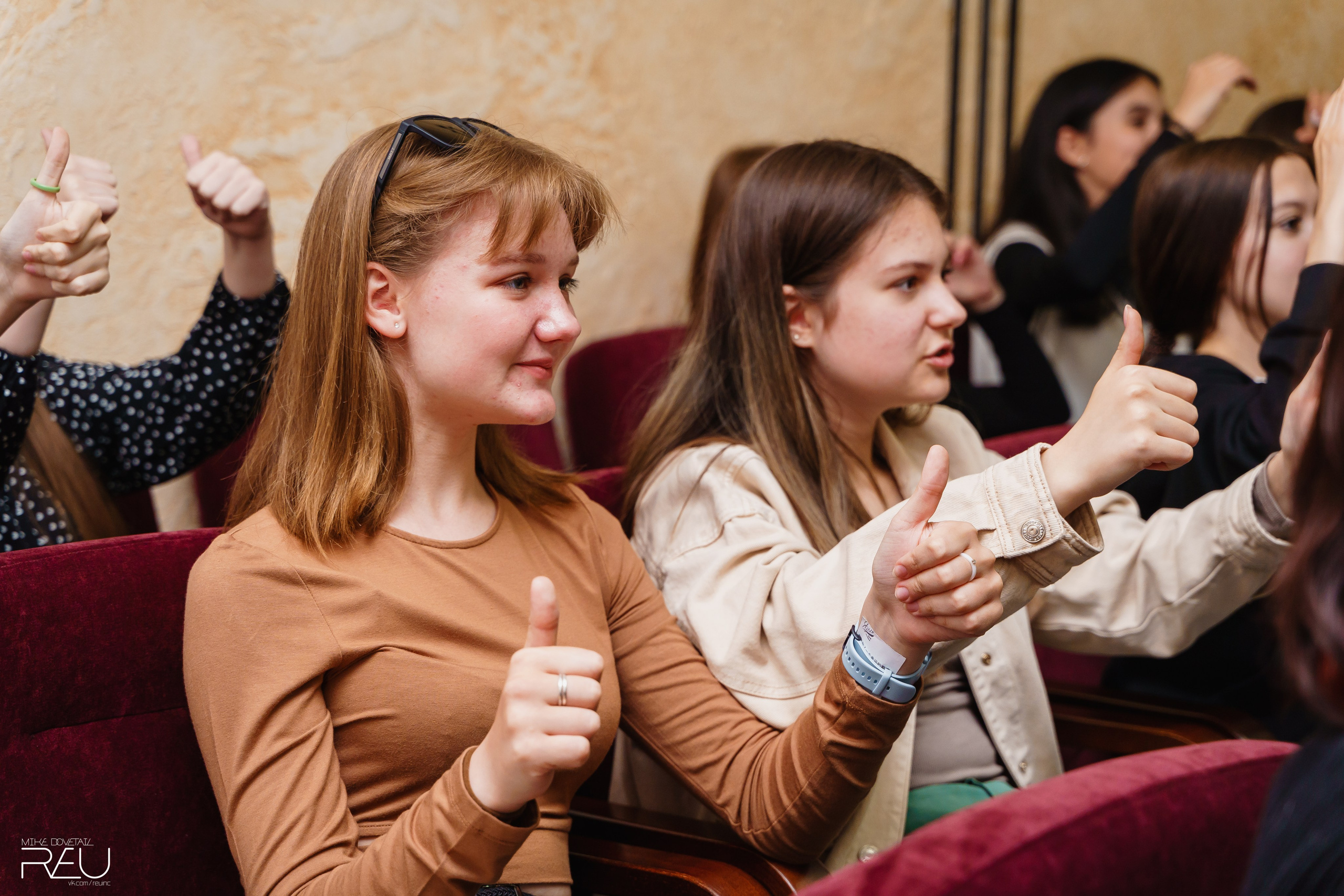 ВЫПУСКНОЙ ШКОЛЫ «Язык Для Успеха» 2023. Mike Dovetail | Портретный и репортажный фотограф