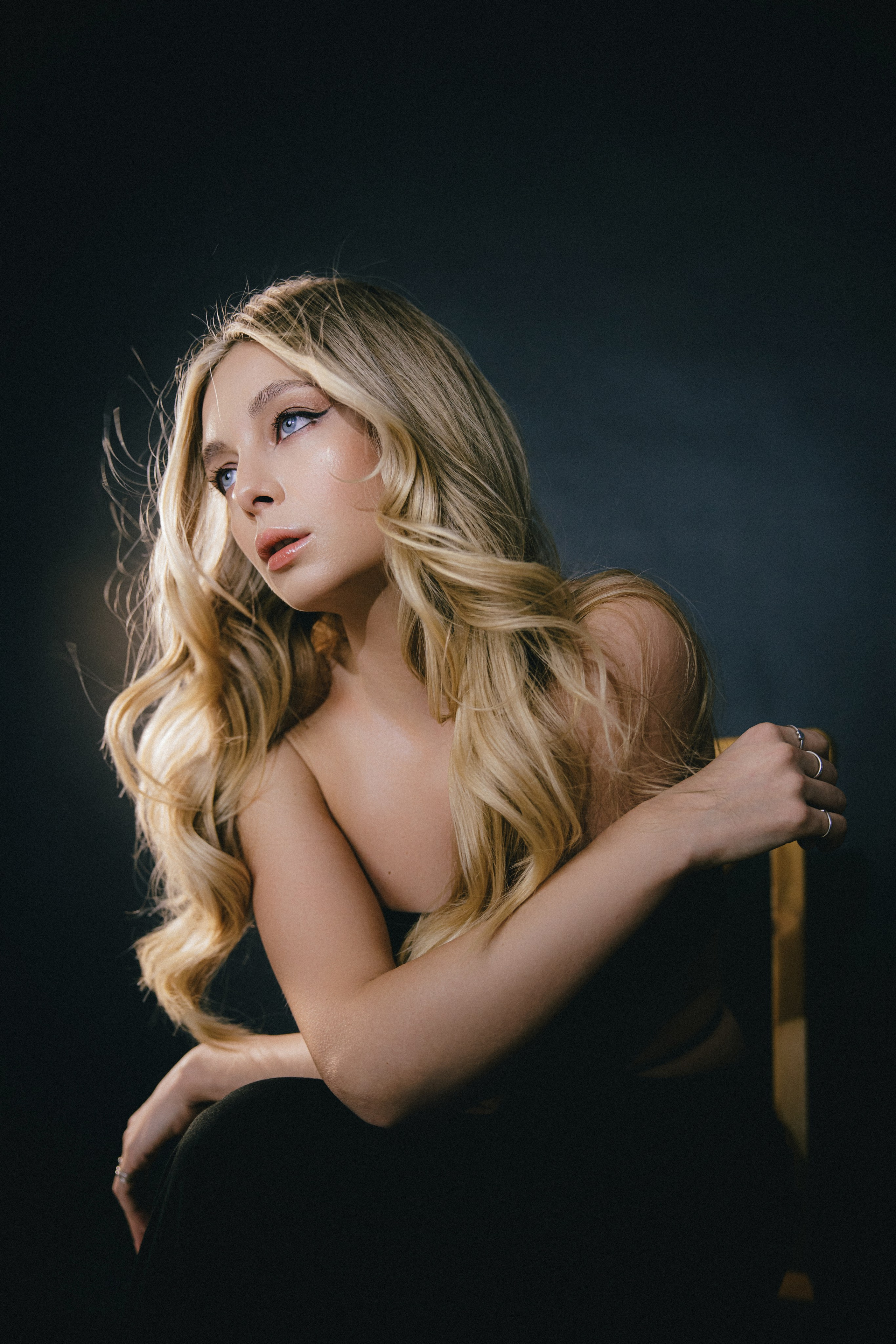 VALERIA. Cause I See So Photoghraphy