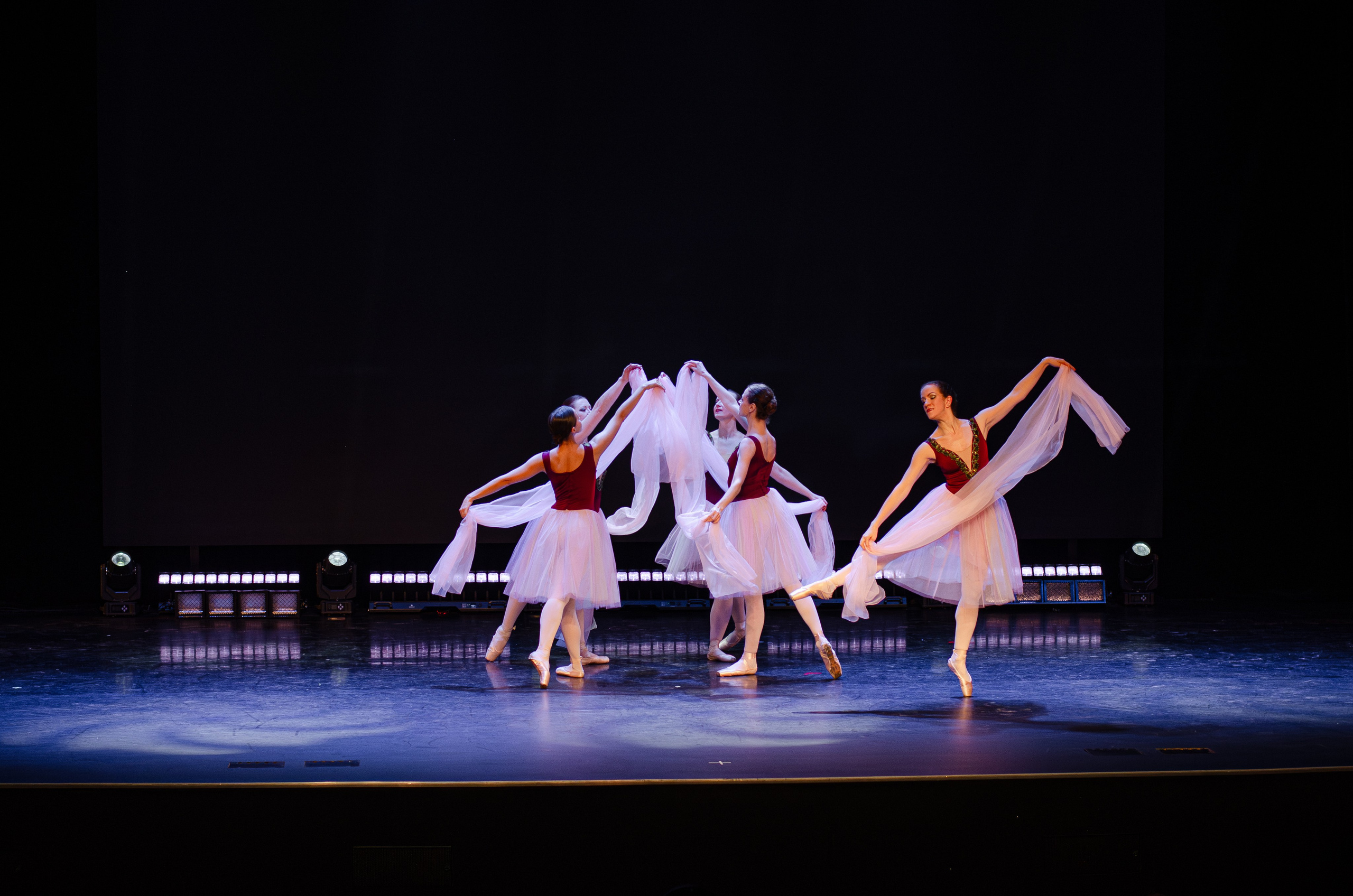 Гала-концерт Всероссийского фестиваля любительского балета Aurora PRIX — 2026. Портретный и репортажный фотограф в Санкт-Петербурге Варвара Жукова