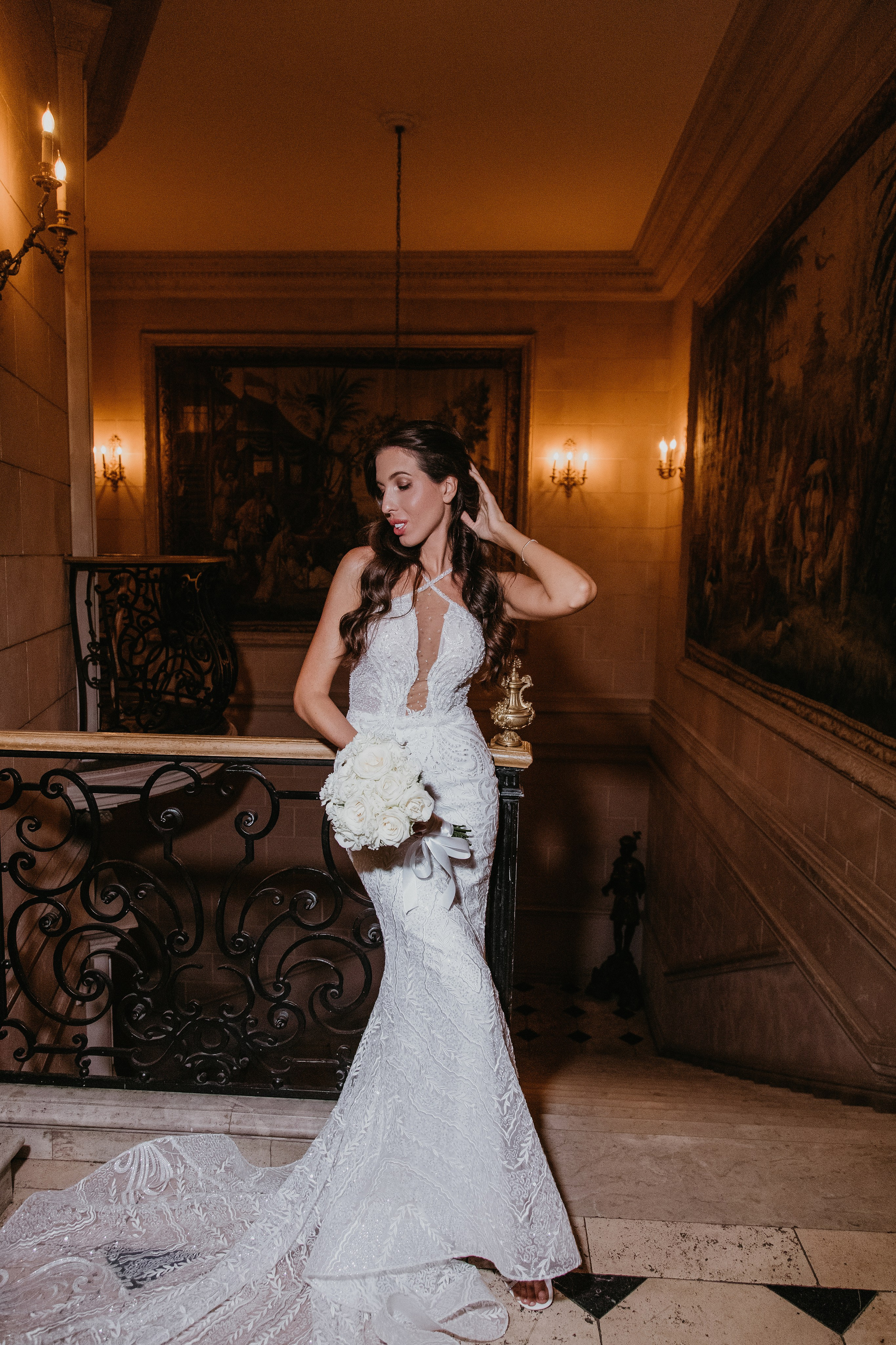 Свадебная фотосессия Амины и Антона в ресторане «Турандот». Фотограф Александра Сыщенко