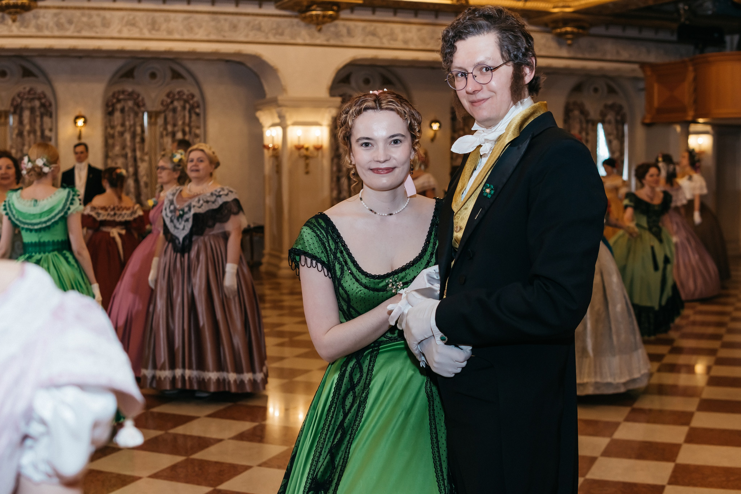 Бал. Главная