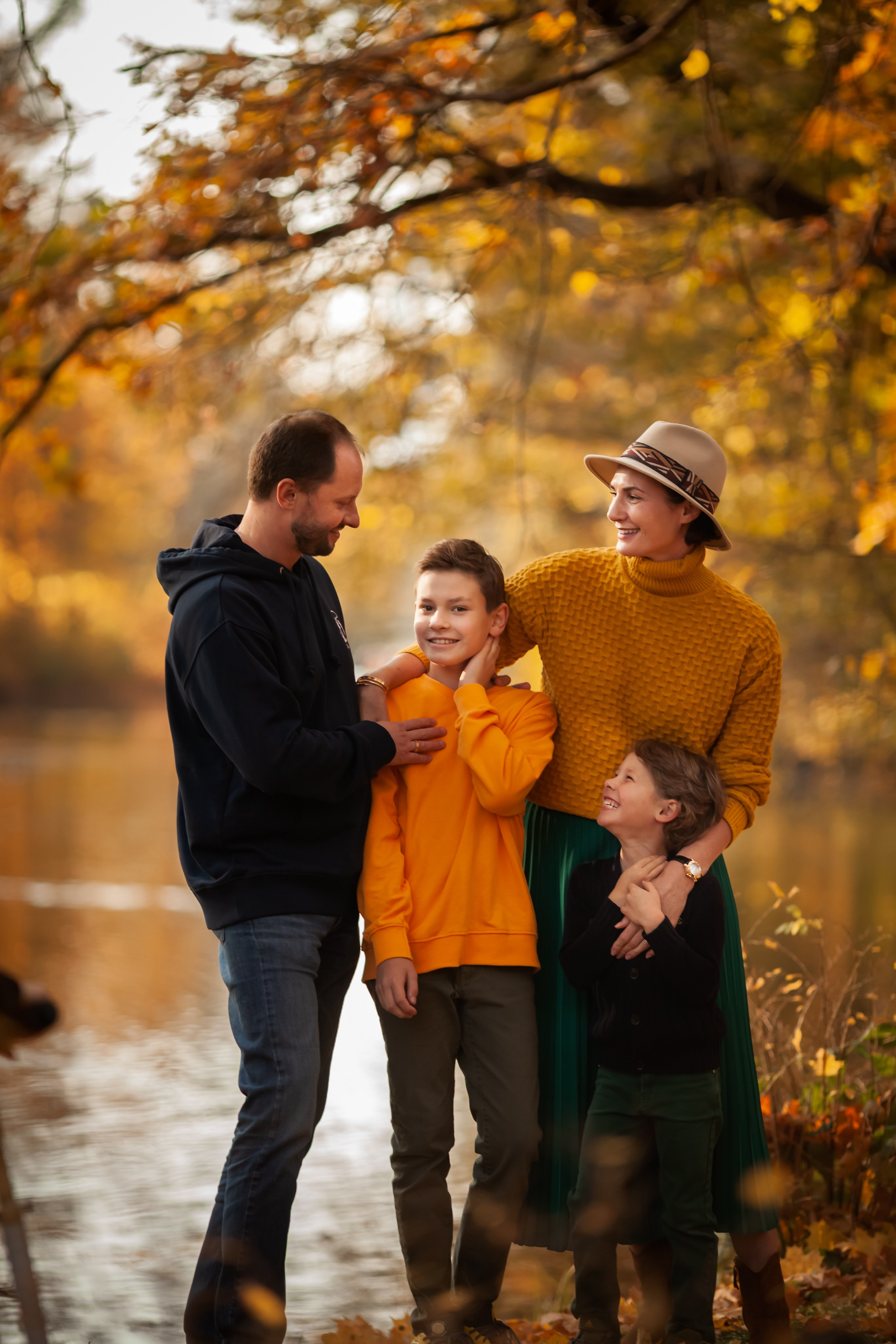 Осенние. Двойняшки-фотографы Анна и Анастасия в Санкт-Петербурге