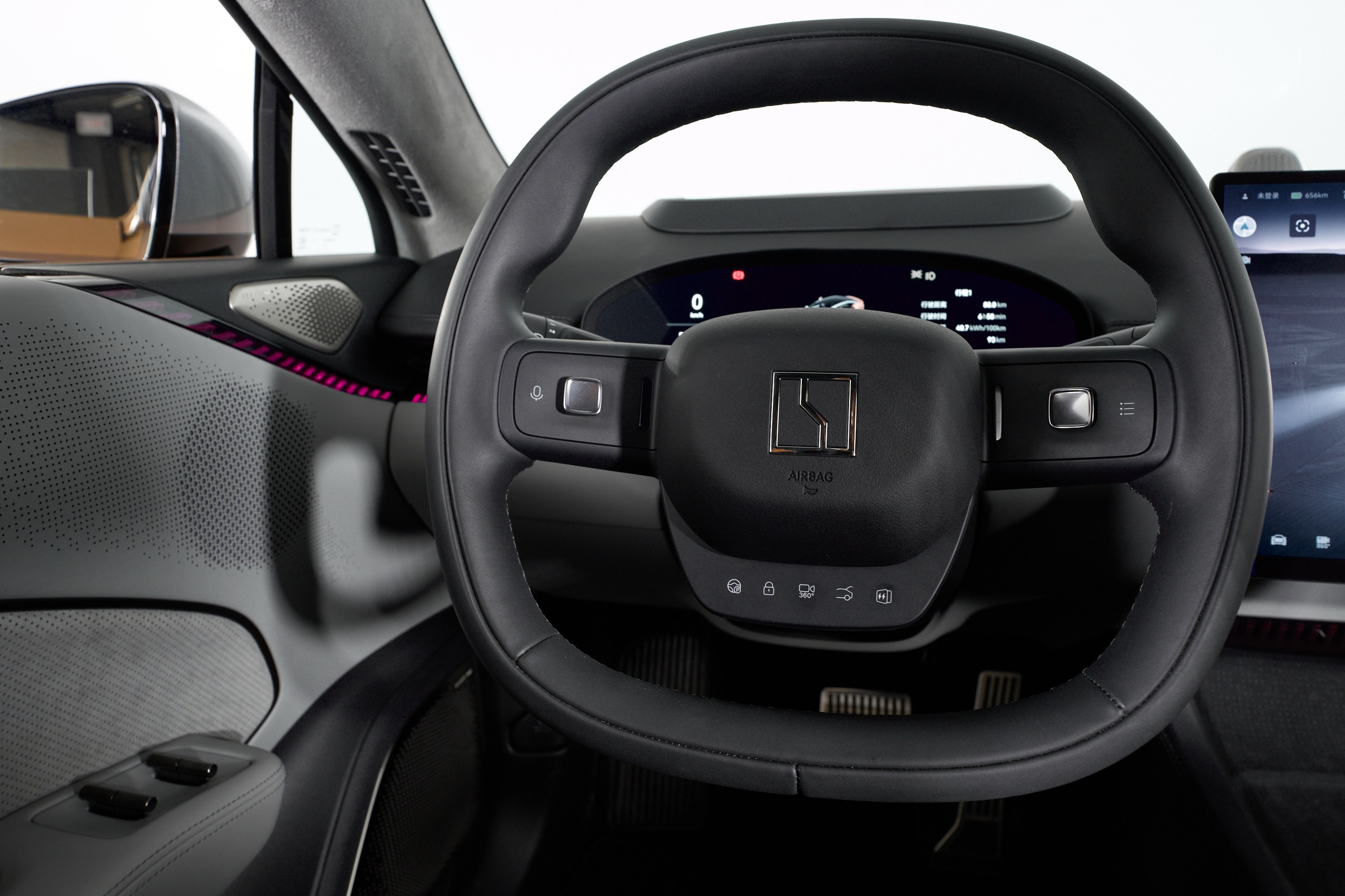 Zeekr 007_2. Фотограф Николай Прокофьев модельные тесты в Москве