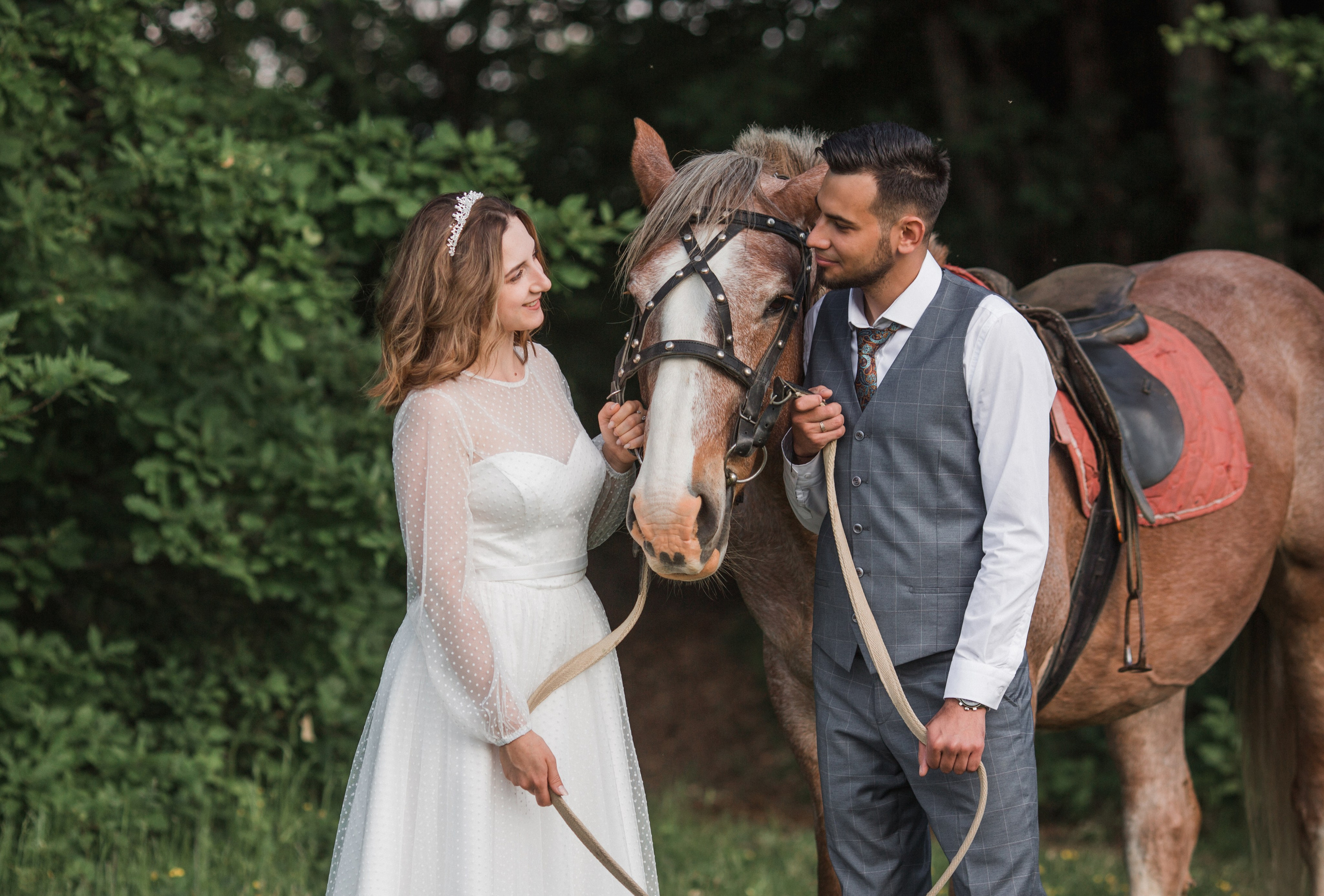 Прогулка в лесу. Свадебный и семейный фотограф в Краснодаре