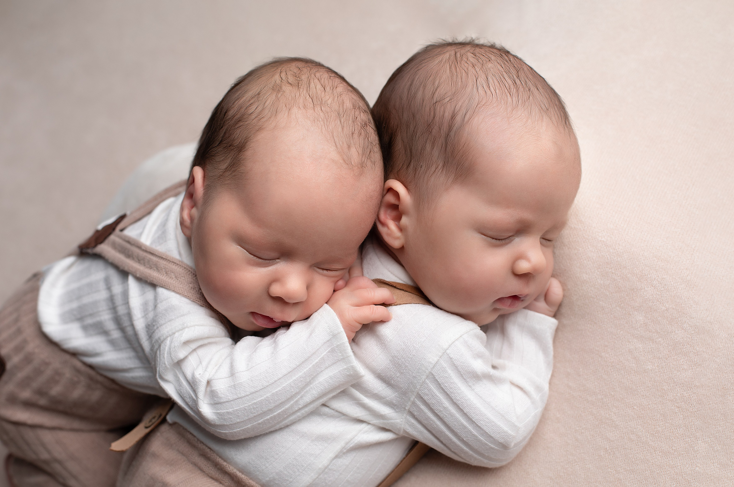 Новорожденные мальчики. Фотограф новорожденных в Нижнем Новгороде Белякова Оксана