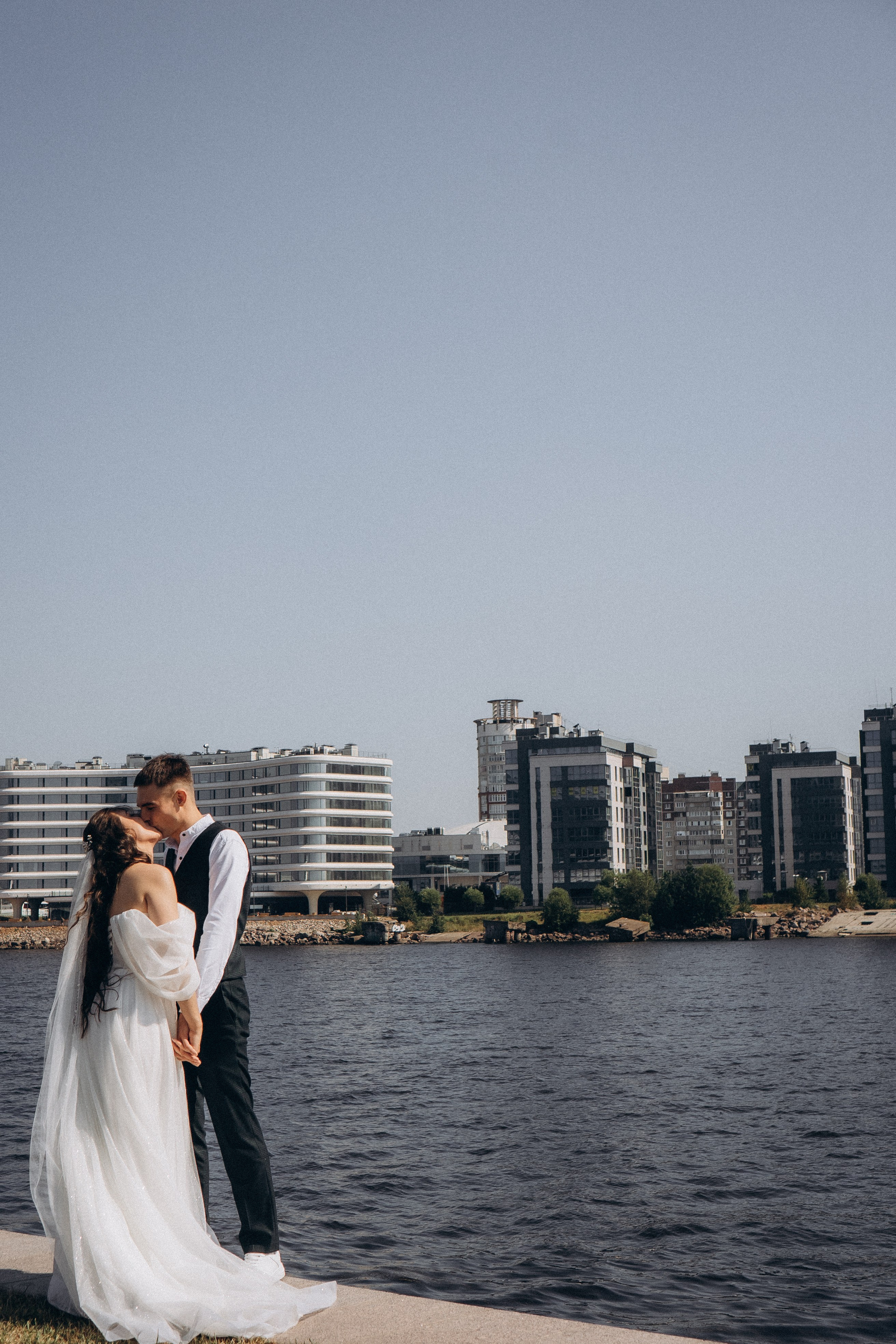 СВАДЕБНАЯ СЬЕМК В ПАРКЕ 300-ЛЕТИЯ. Профессиональный фотограф, Санкт-Петербург — Виктория Богомолова