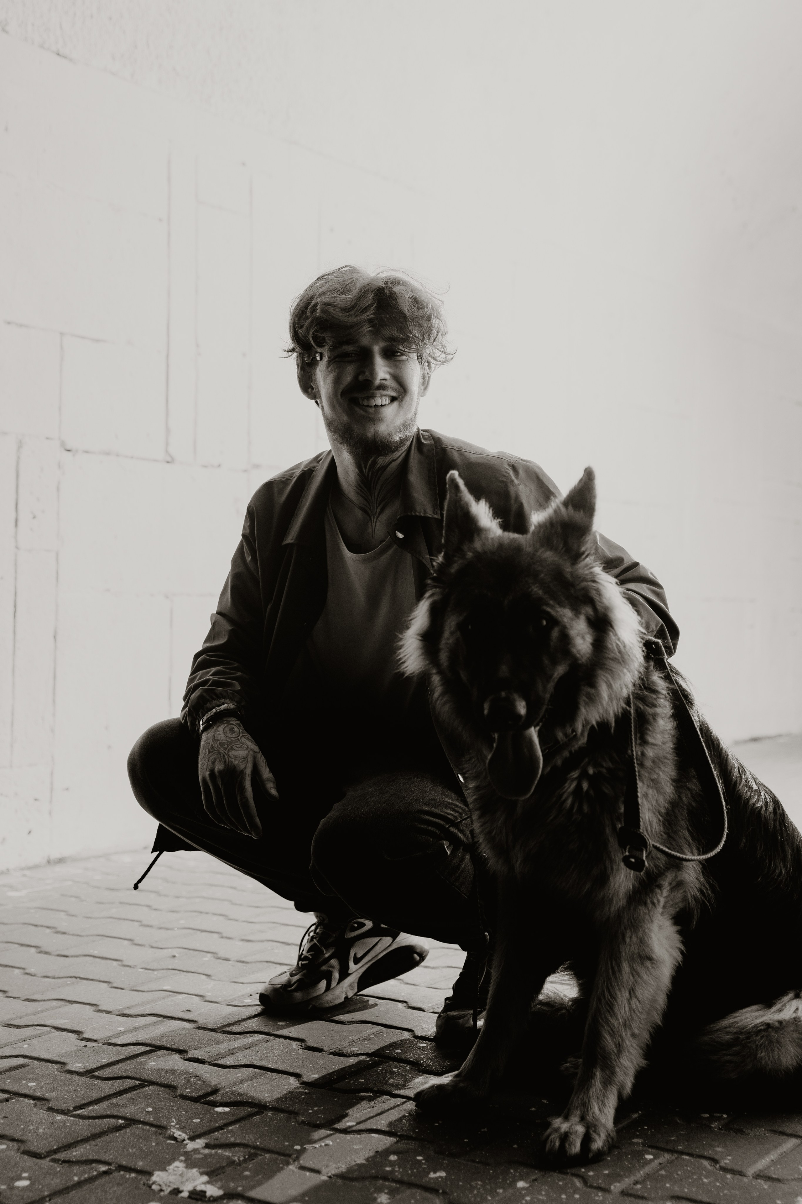 Никита и его верный друг Грэй. Omar Shapiev