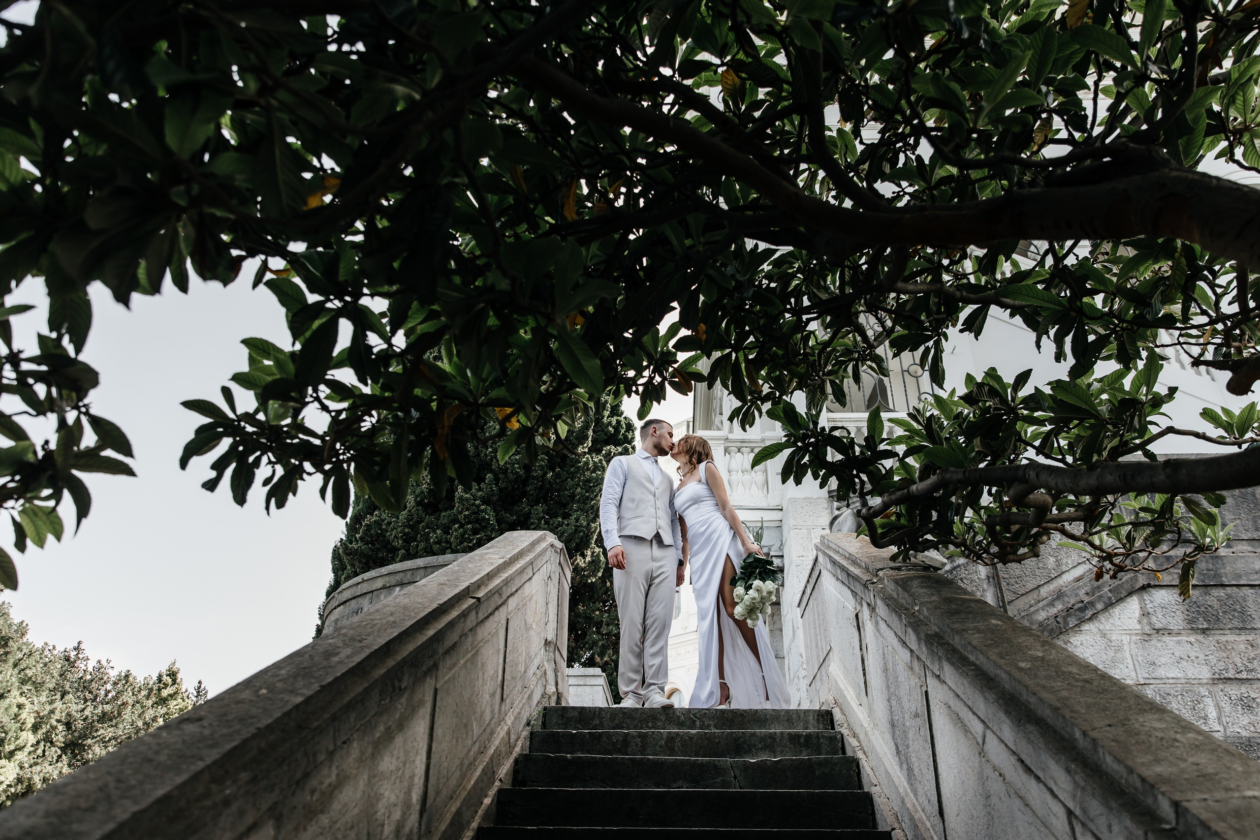 Весенняя Гаспра, Вилла Танго. Анонс свадьбы Максима и Дианы. Свадебный фотограф в Крыму и Севастополе Ольга Баскакова