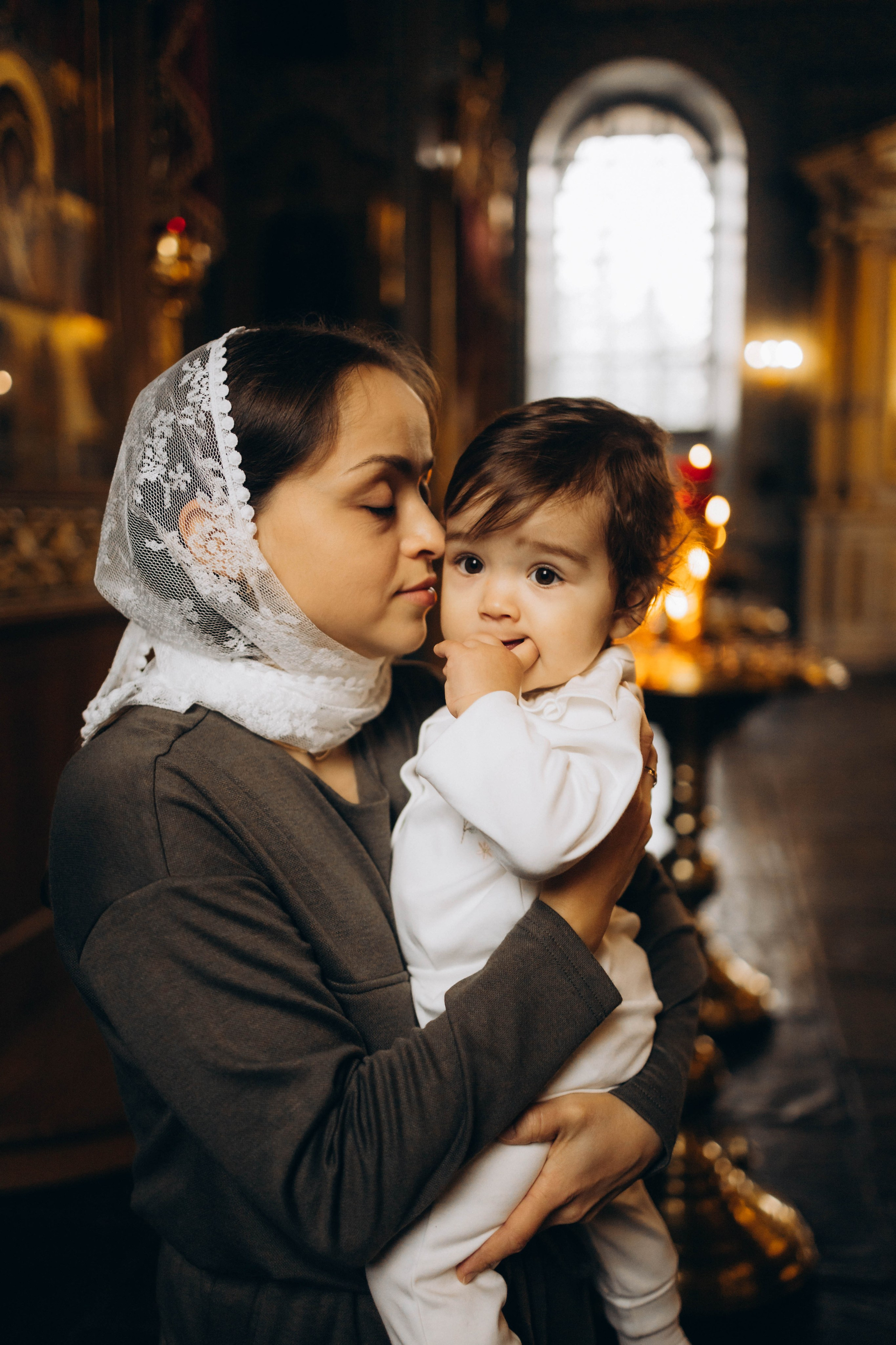 Таинство крещения Мирры. Динара Федорова семейный фотограф