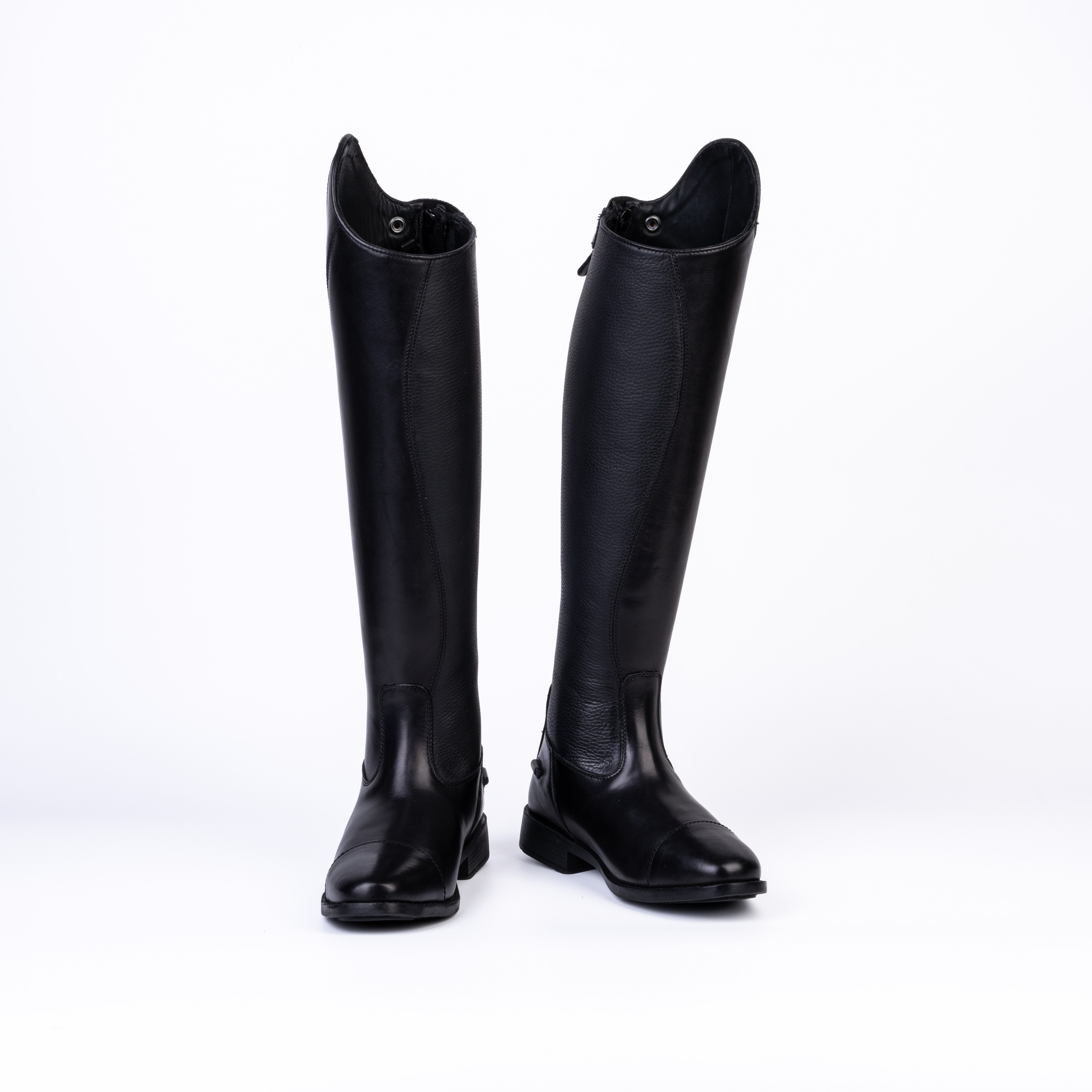 На белом. Главная