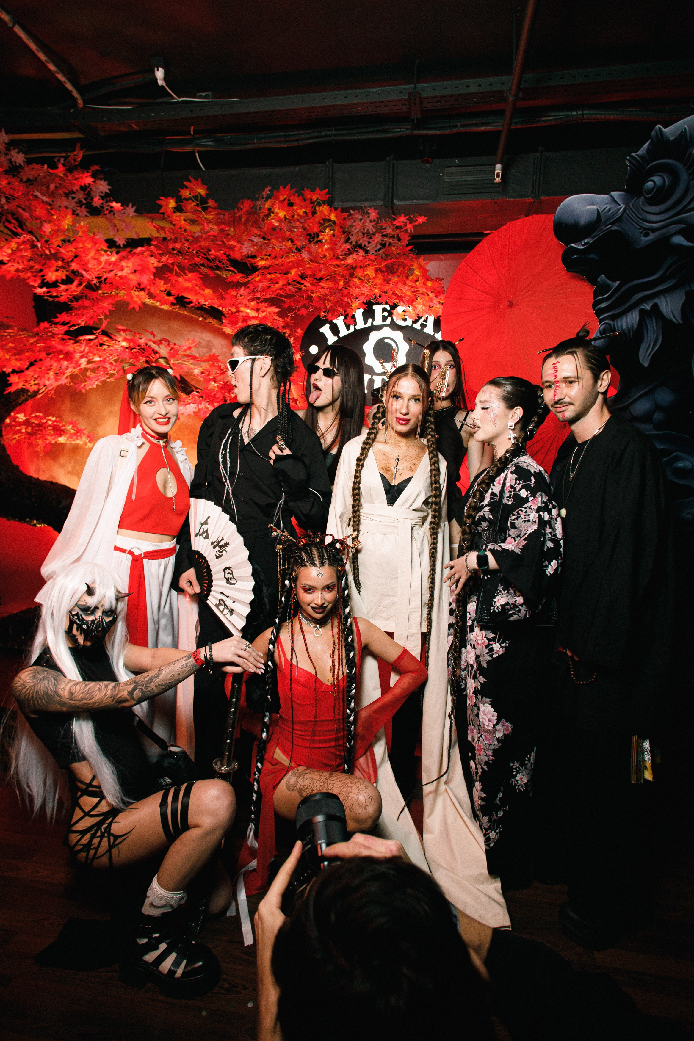 ILLEGAL FRIENDS | ASIA. СВОИ. ФОТООТЧЕТЫ-СОБЫТИЯ-МЕСТА