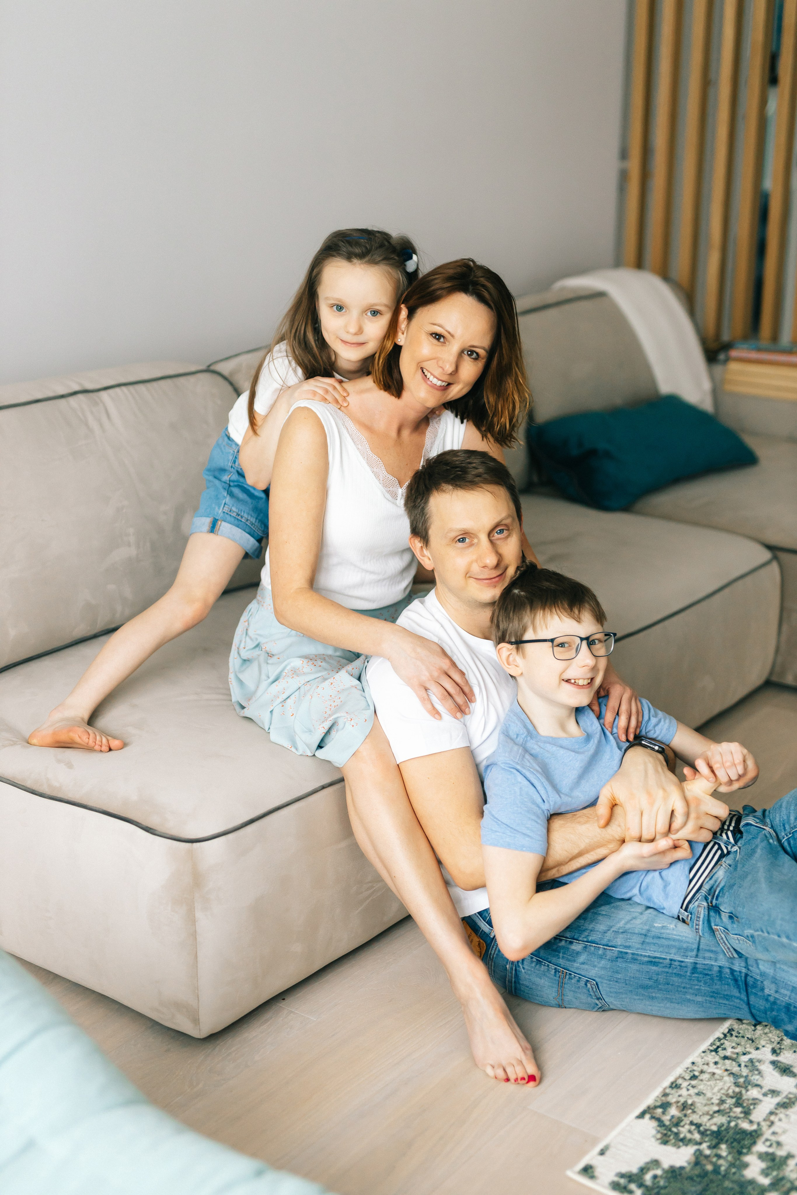 Семейная съёмка дома. Дмитрий Мартьянов семейный фотограф в Санкт-Петербурге