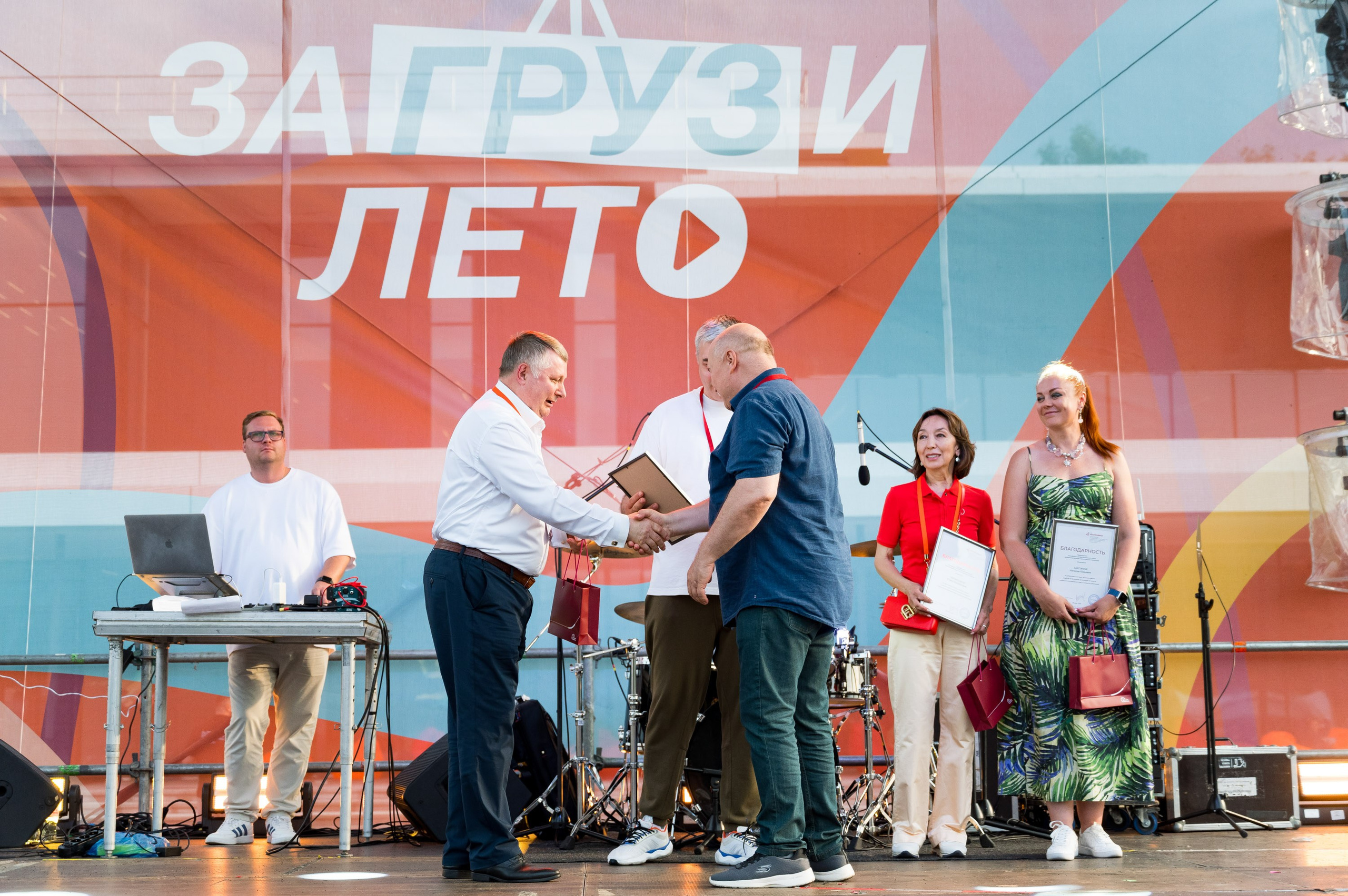 Летний корпоратив-тимбилдинг Первой Грузовой Компании. Репортажный фотограф и видеограф Слава Думчев. Тимбилдинги, отчетники, корпоративы