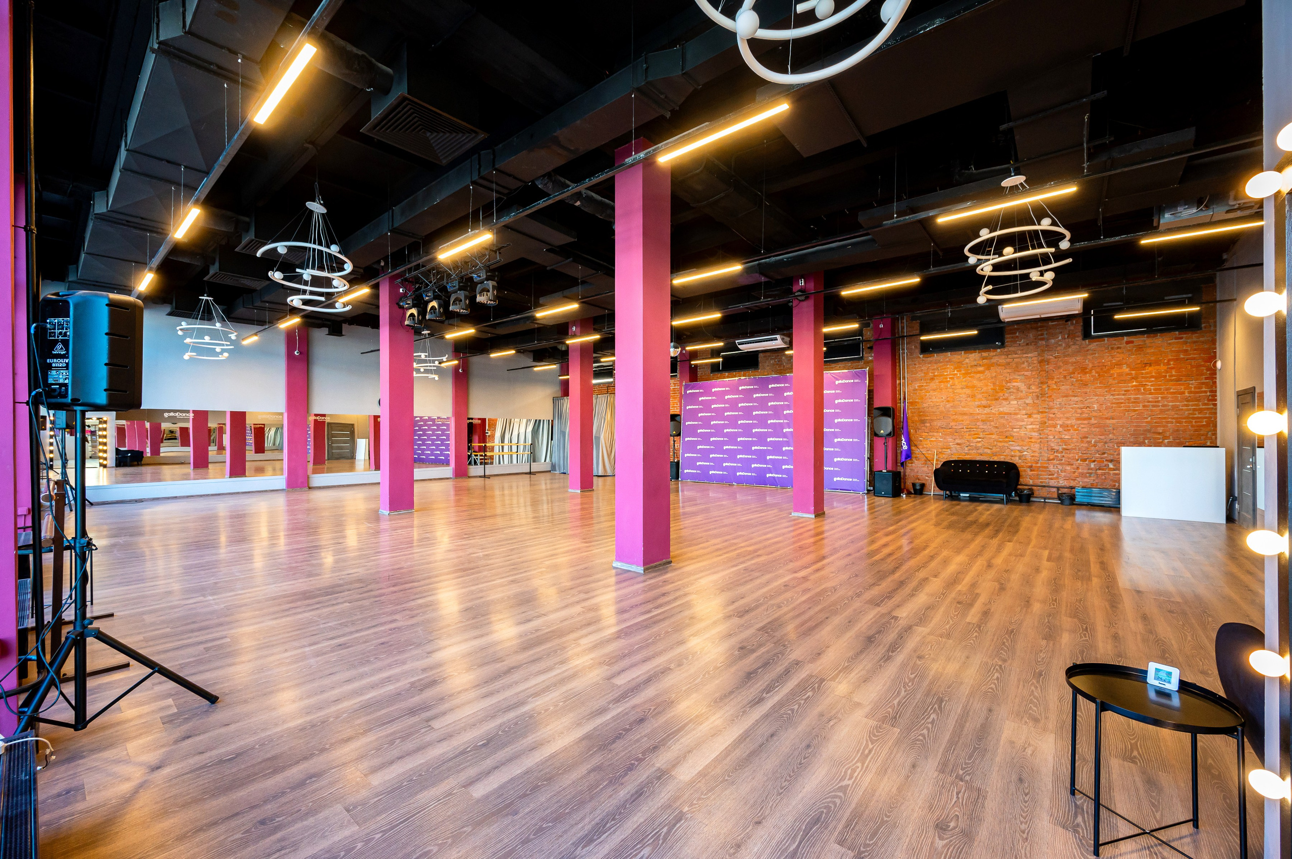 GallaDance. Интерьерный фотограф. Фото- видеосъемка недвижимости Санкт-Петербург