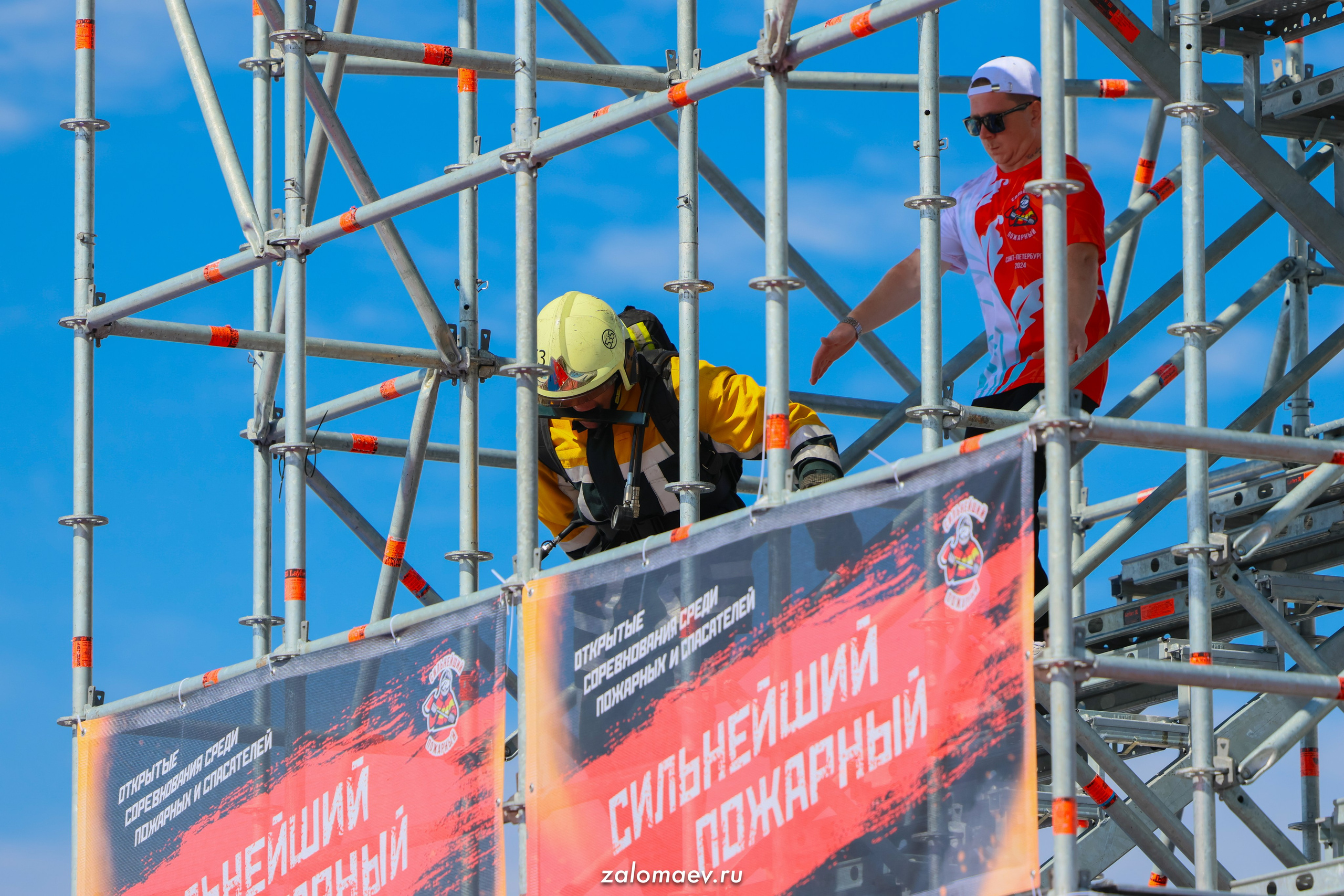 Сильнейший пожарный. Фотограф Александр Заломаев