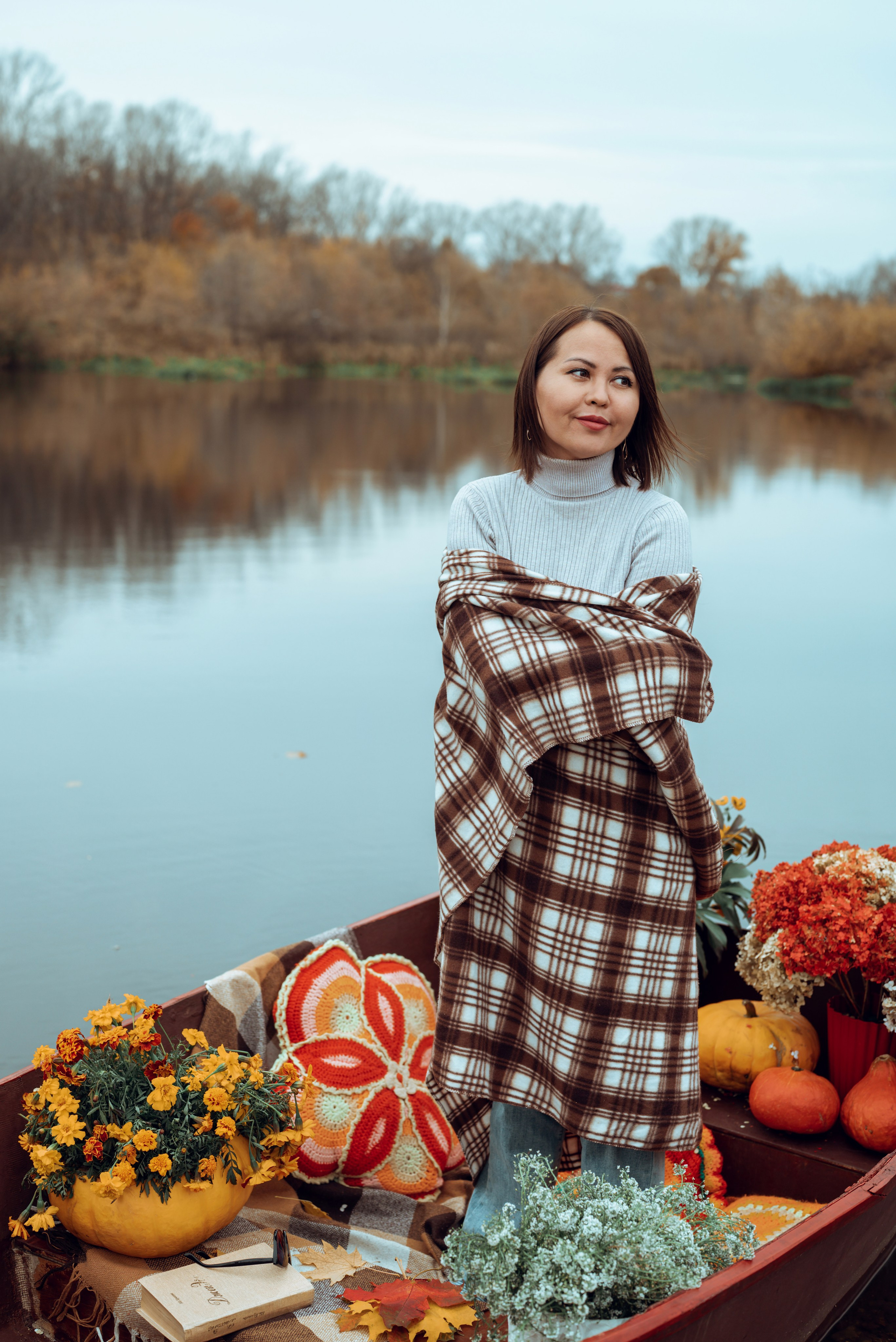 Фотопроект с осенней лодкой. Фотограф в городе Салават