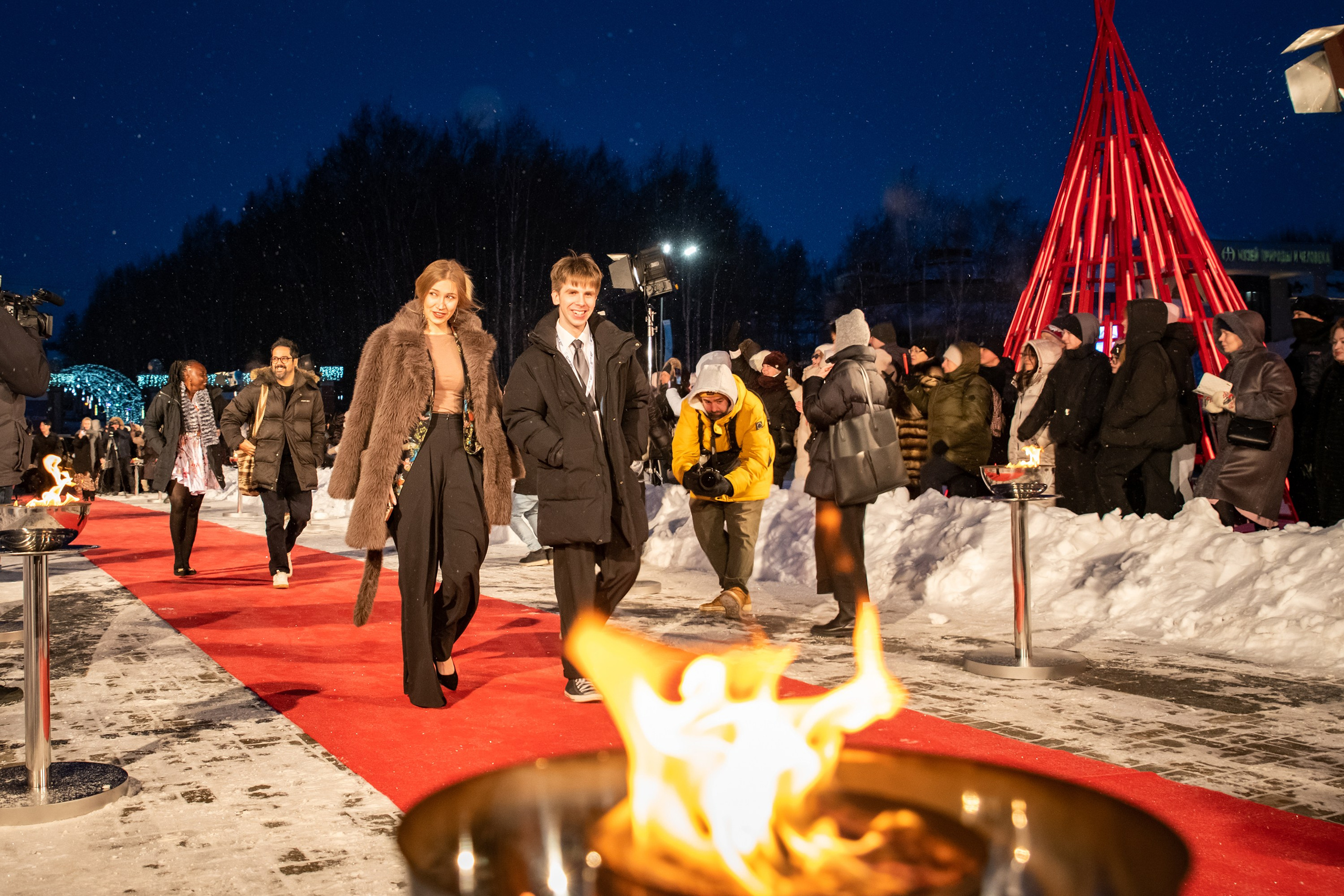 XXIII Международный фестиваль кинематографических дебютов «Дух огня». Фотограф в Ханты-Мансийске Евгений Жуланов