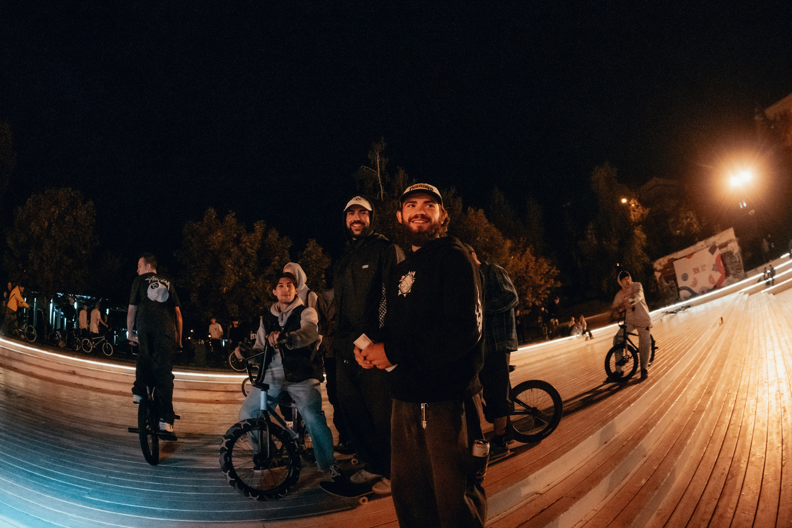 Night ride. Главная