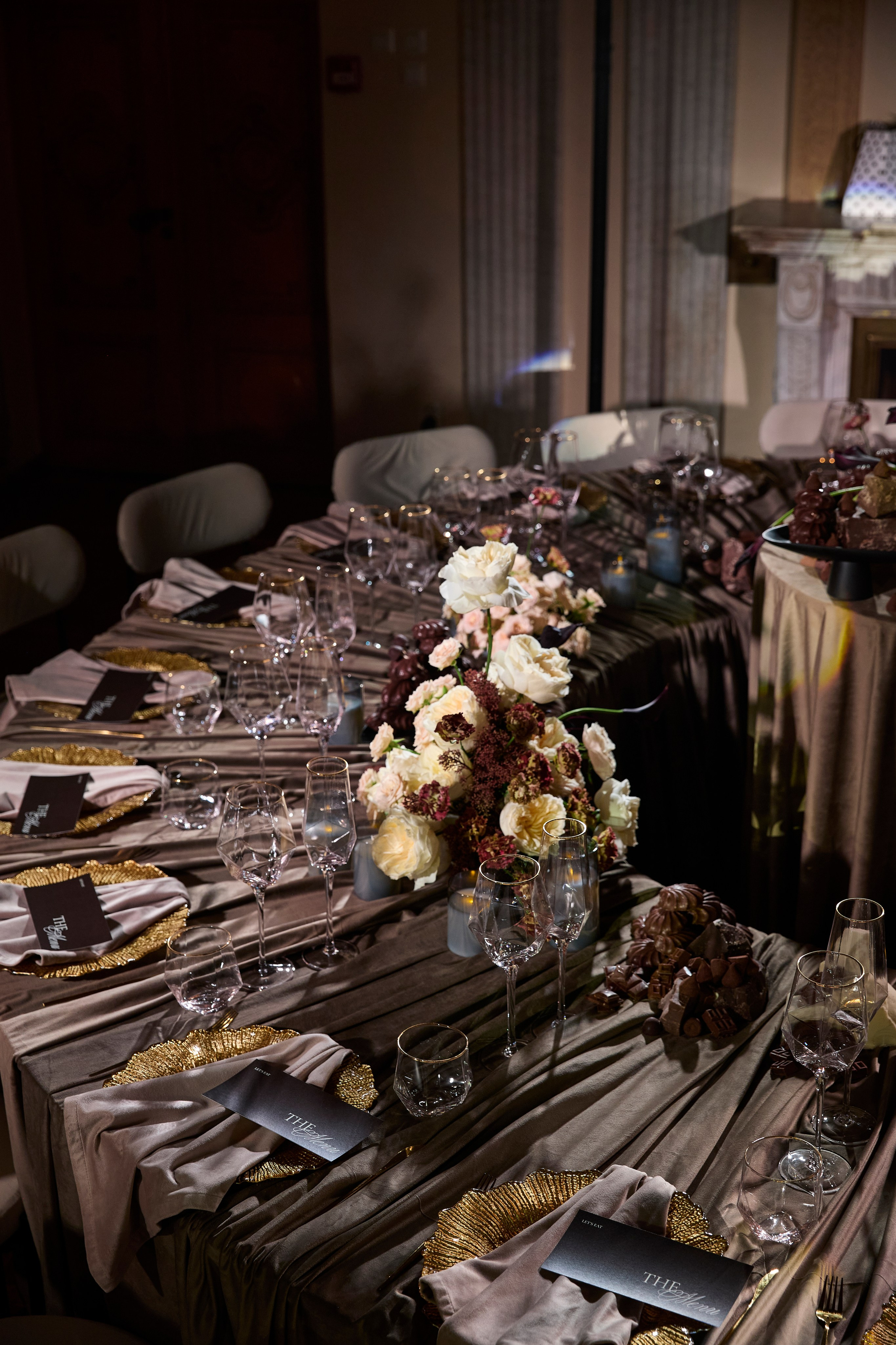 Особняк Ермолинского. Свадебный фотограф Анастасия Казакова