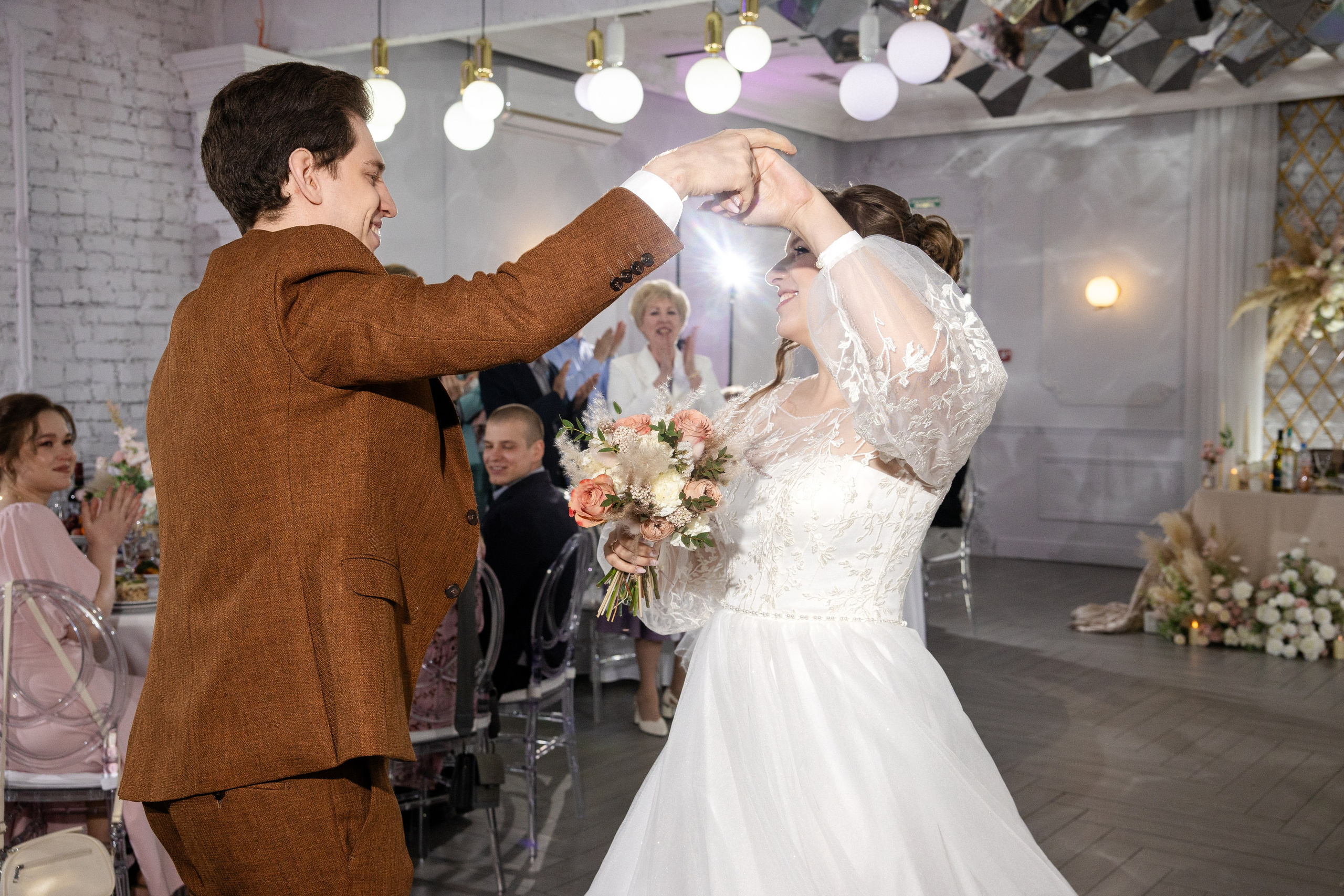 I&J. Свадебный фотограф в Иваново Гитарина Черняева