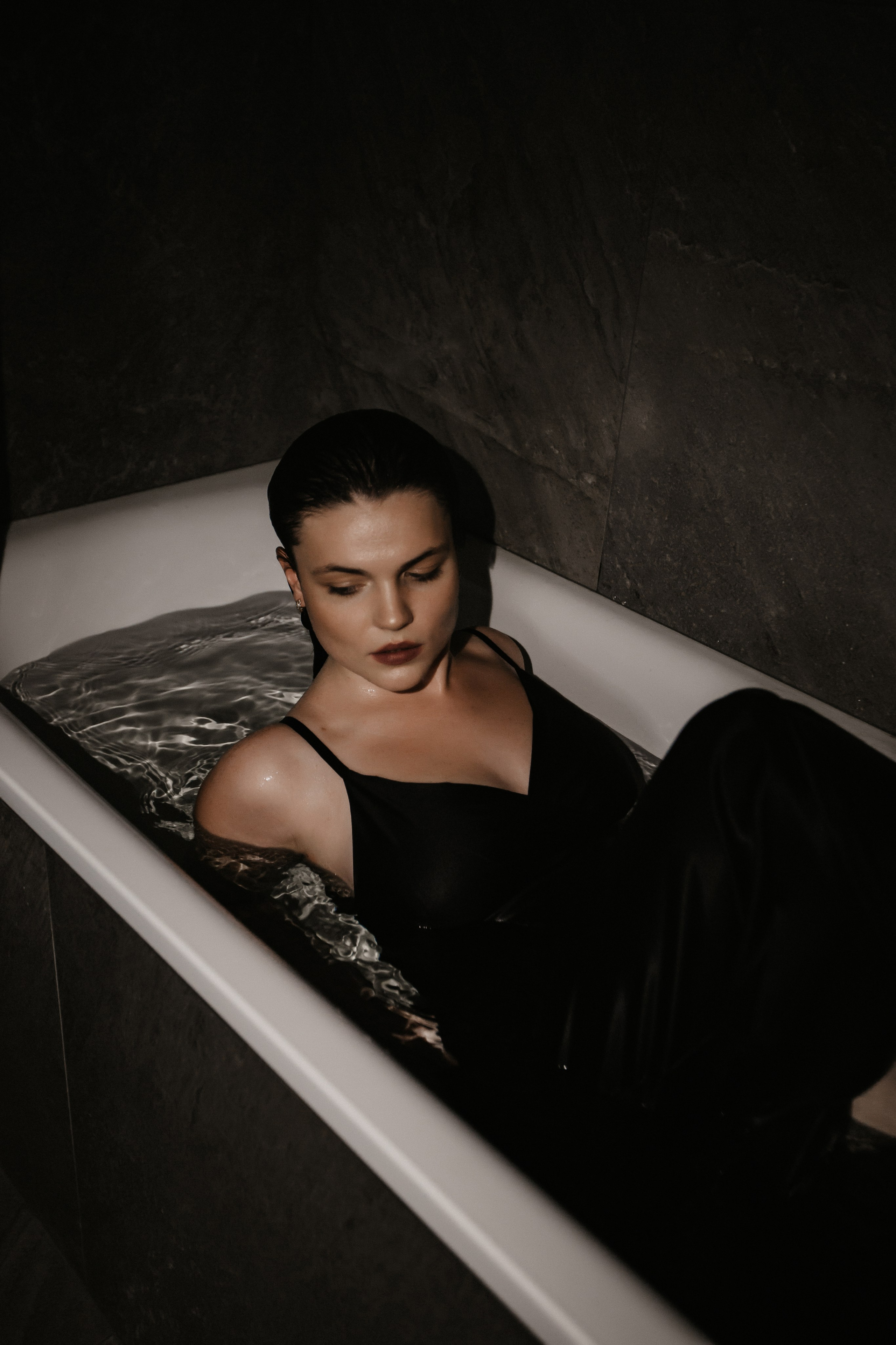 Портретная фотосессия в ванной. Фотограф в Воронеже Анастасия Провоторова