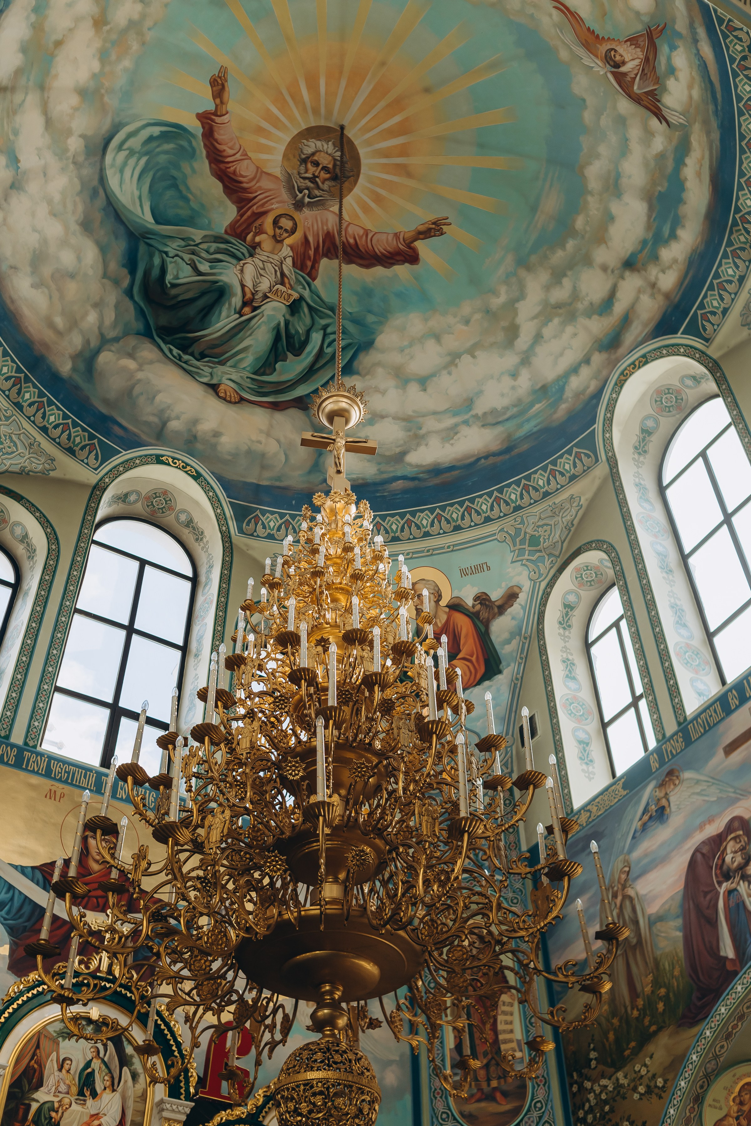 Крещение Матвея. Семейный фотограф в Волгодонске Краченцева Анна