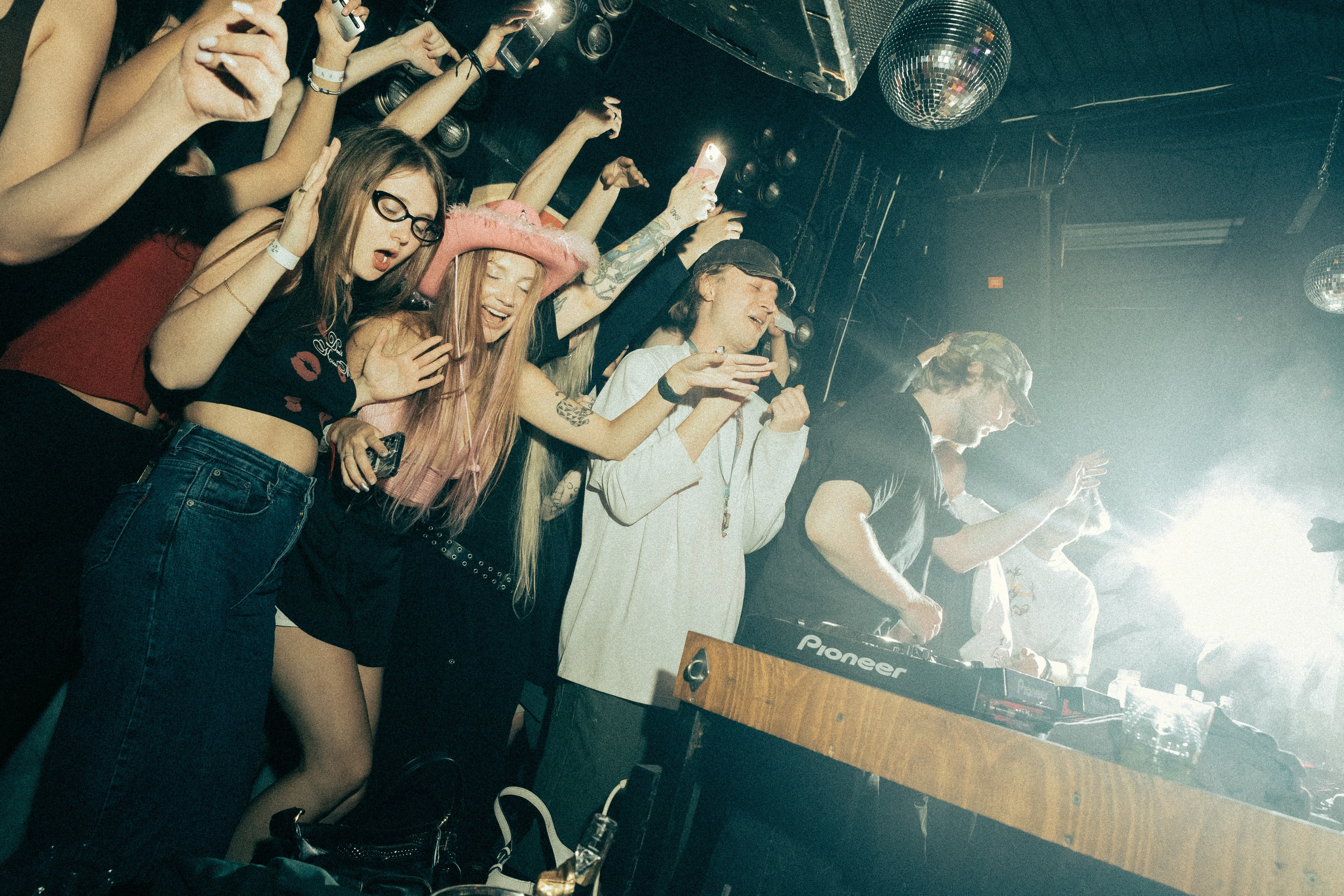 Party | Club. Гришин Дмитрий — репортажный, событийный фотограф во Владивостоке