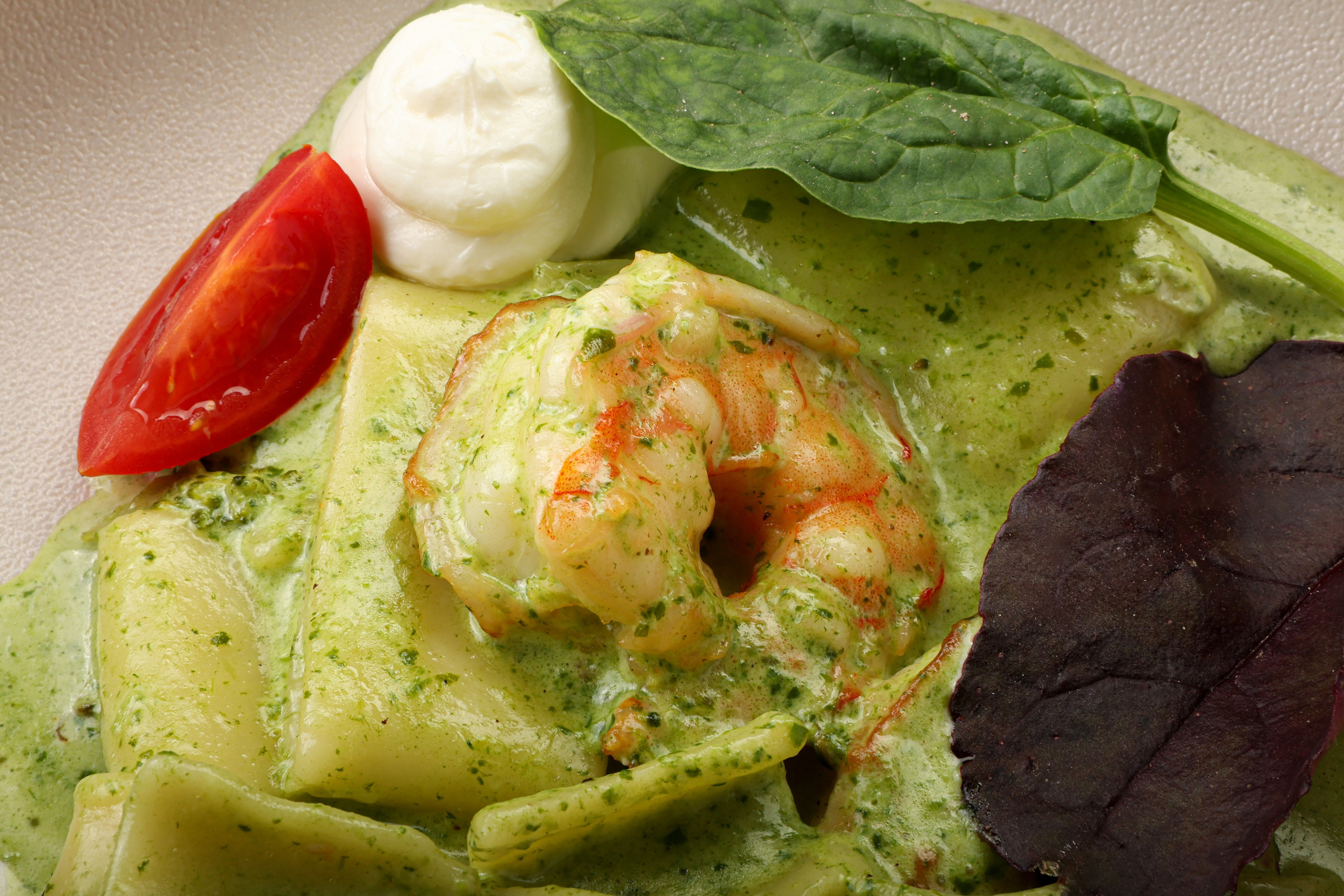 APPLEMANIA. Фотограф Самира Абдуллаева