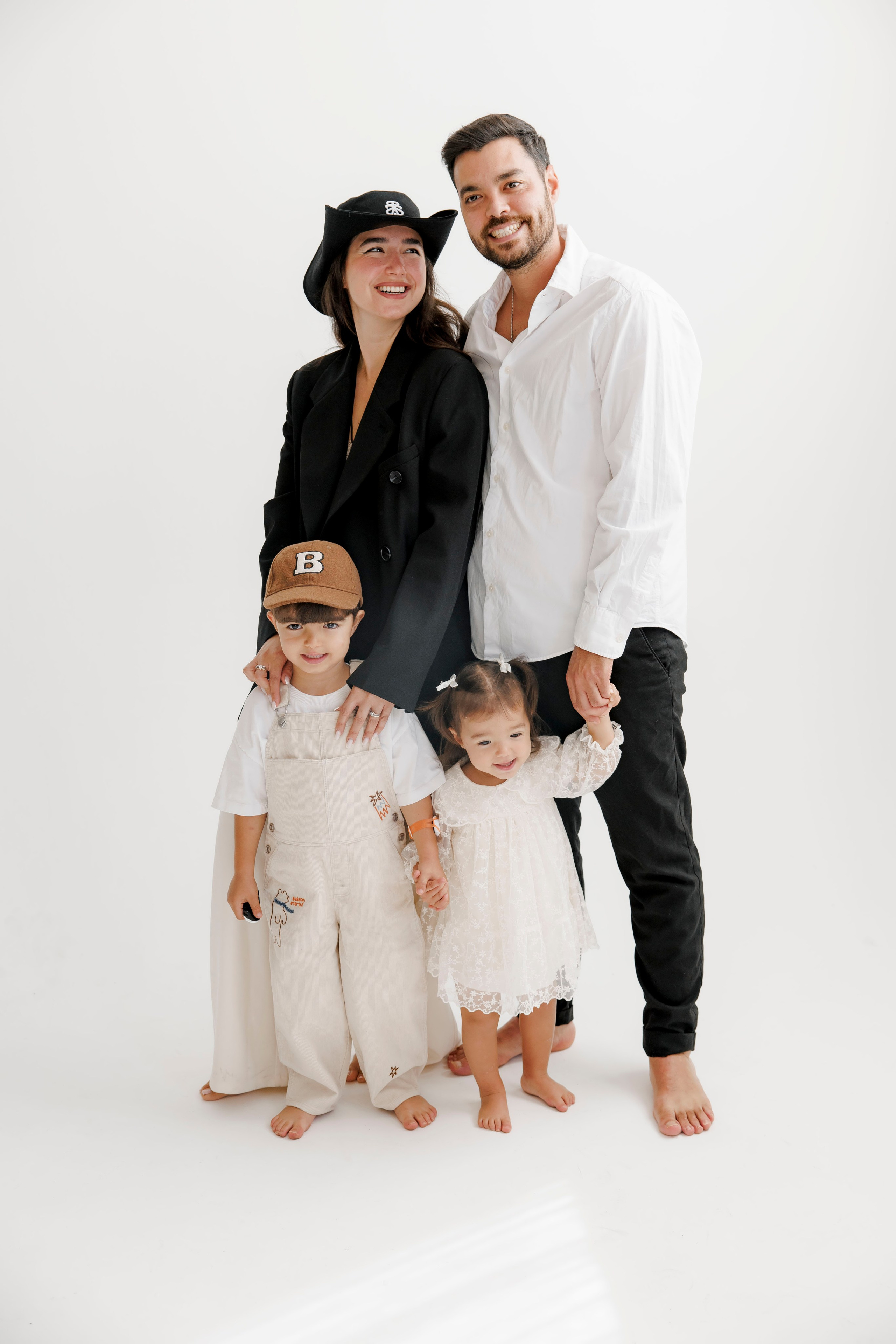 Family photoshoot inside the studio. Wedding and family photographer