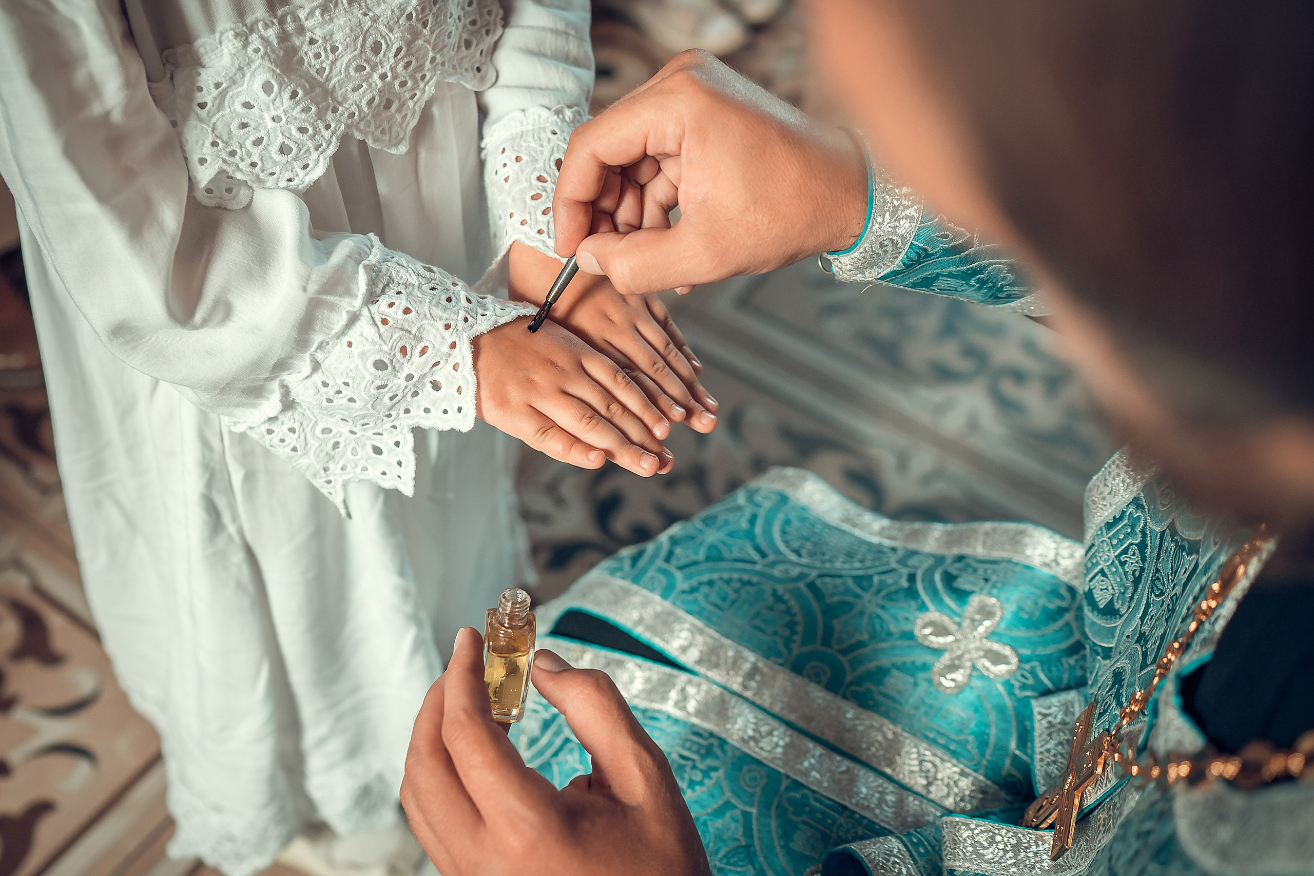 Крещение Даны. Фотограф на Крещение и Венчание в Красноярске Рамазанова Юлия