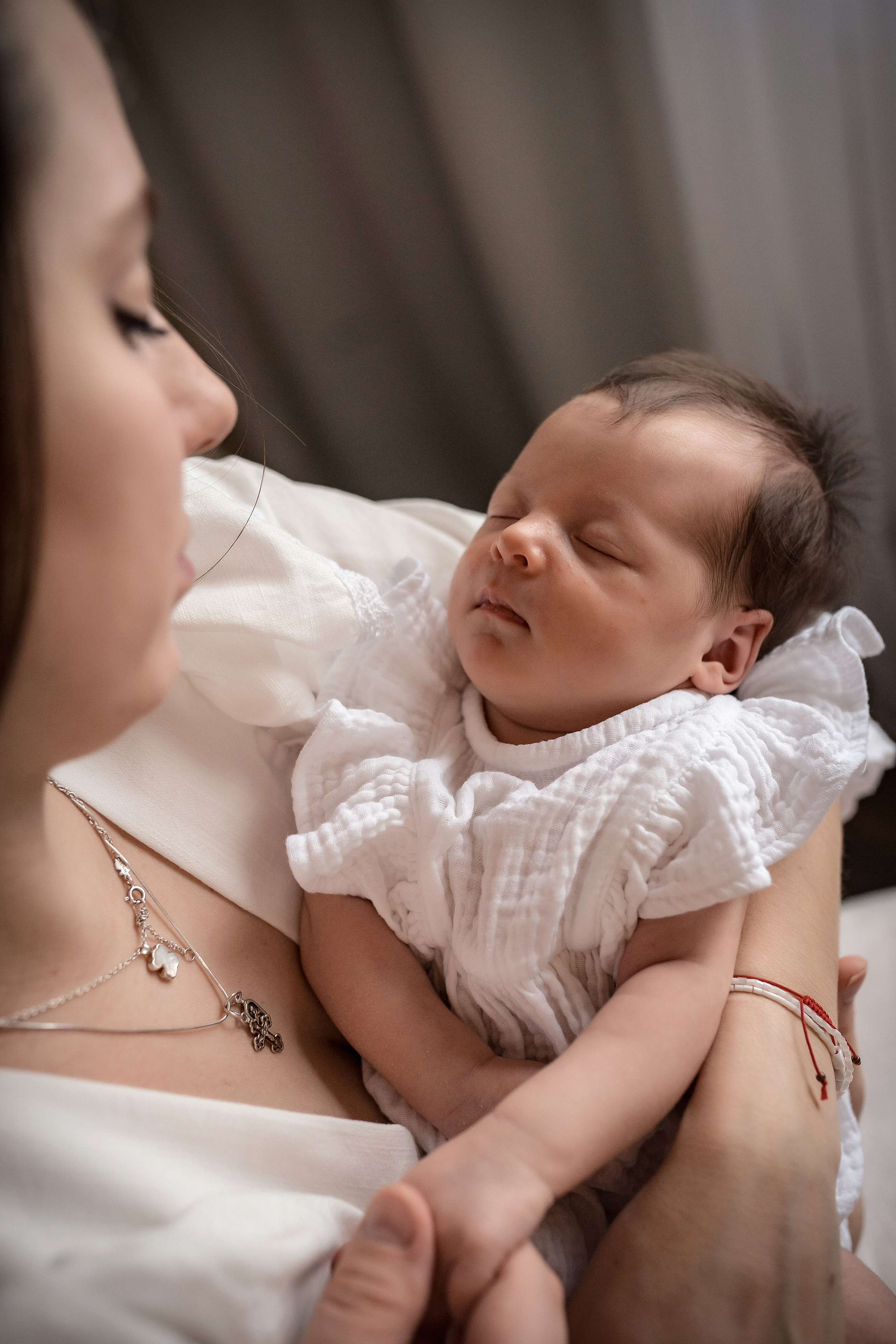 Фотосъемка новорожденных. Фотограф Крещения и Венчания в Москве