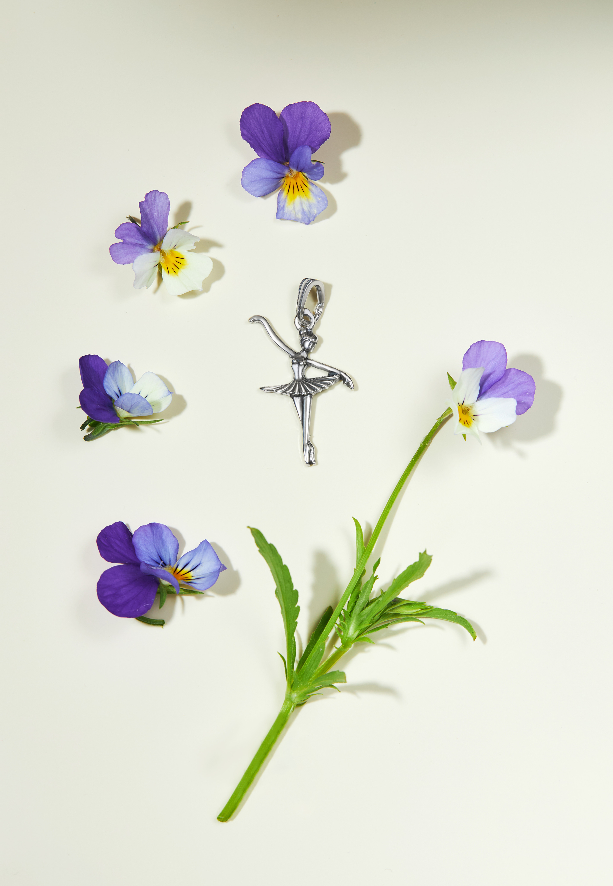 Фотосессия ювелирных изделий для контента в соцсетях. Надежда Доброва предметный и ювелирный фудфотограф, Москва