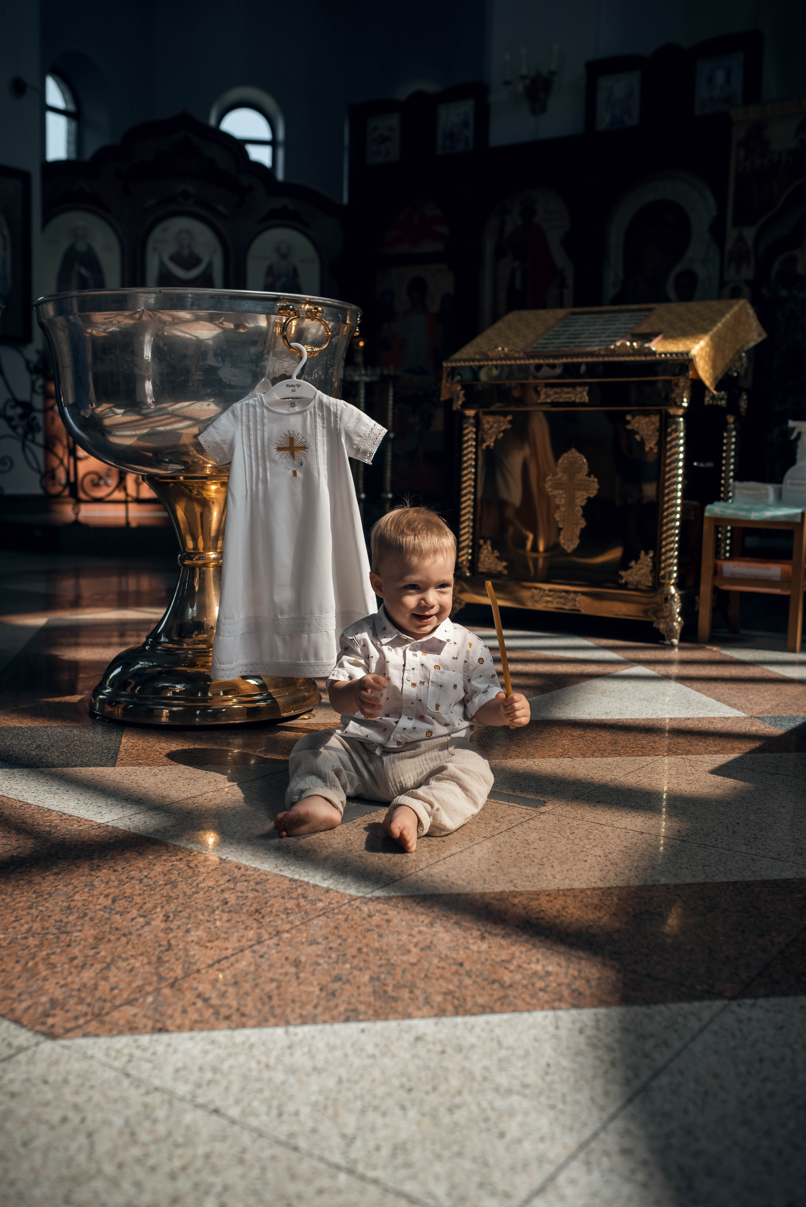 Таинство Крещение Давида. Храм Всех Святых Мамаев Курган г. Волгоград. Церковный, семейный и репортажный фотограф Волгоград, Волжский