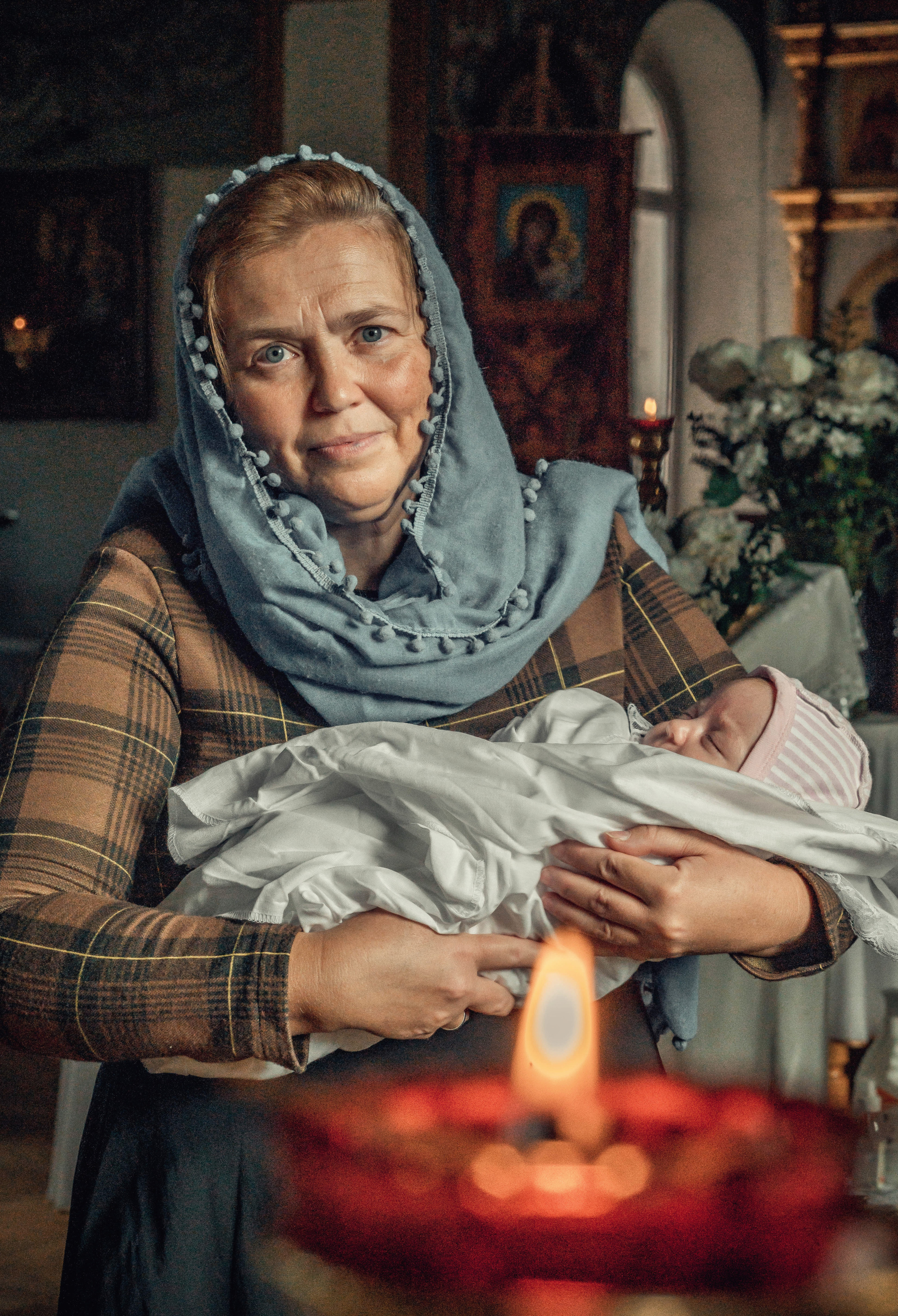 Таинство Крещения Анастасии. Храм Николая Чудотворца г. Волгоград. Церковный, семейный и репортажный фотограф Волгоград, Волжский