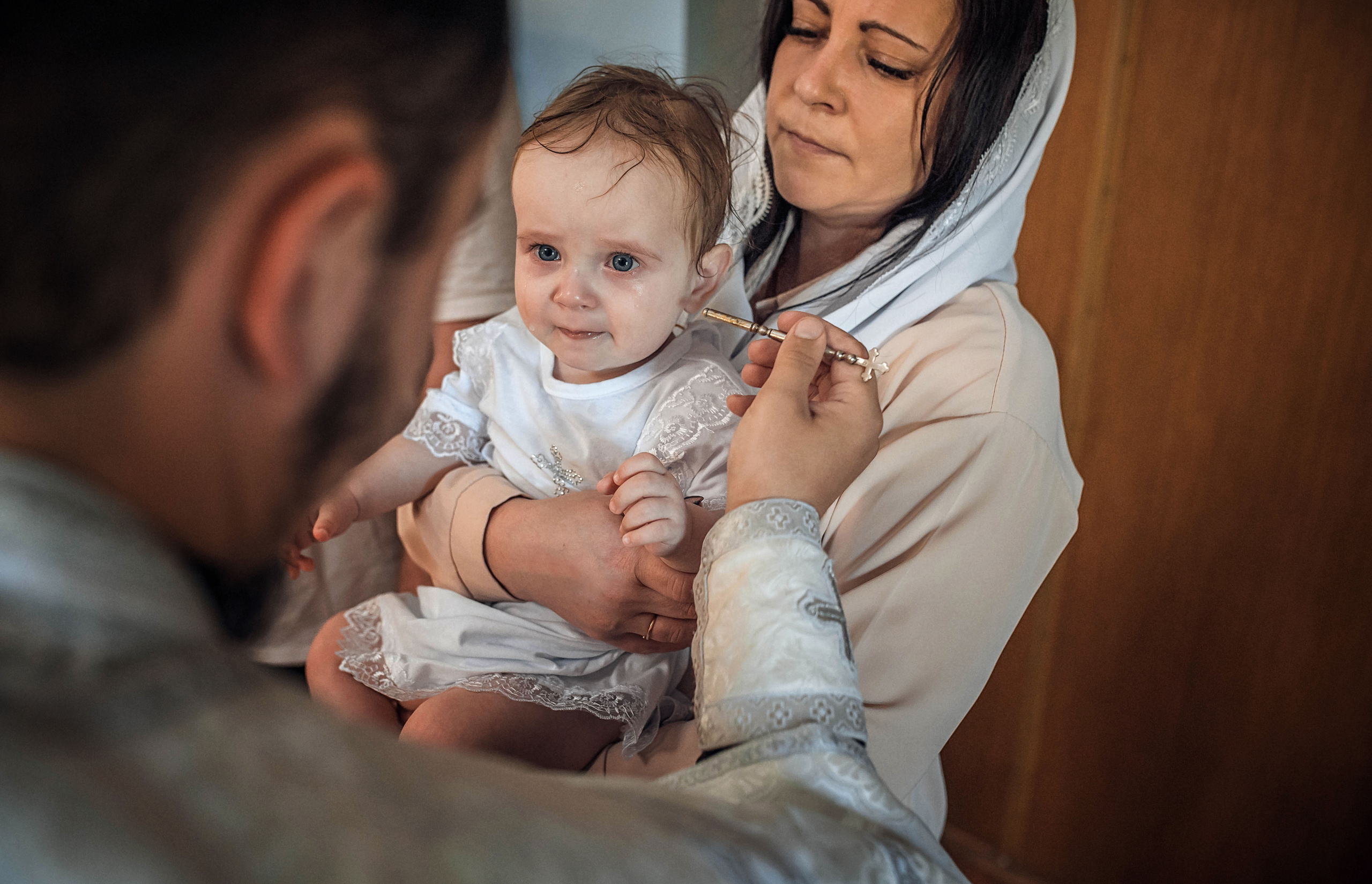 Таинство Крещение Александры. Храм Святого Луки г. Волжский. Церковный, семейный и репортажный фотограф Волгоград, Волжский