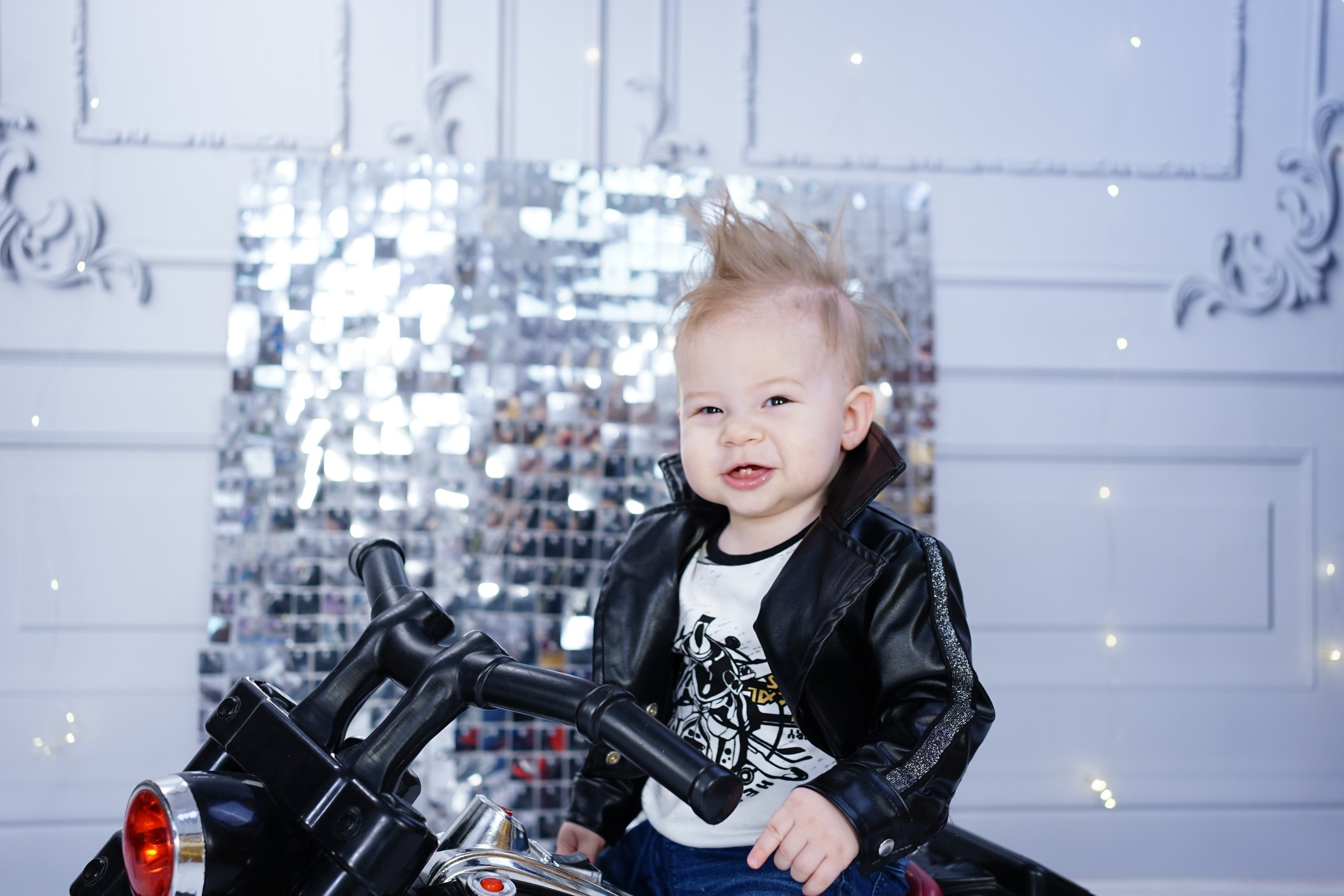 Фотосессия на Годик для Мальчиков. Детская Фотостудия ГОДОВАСИКИ в Санкт-Петербурге фотосесия на годик