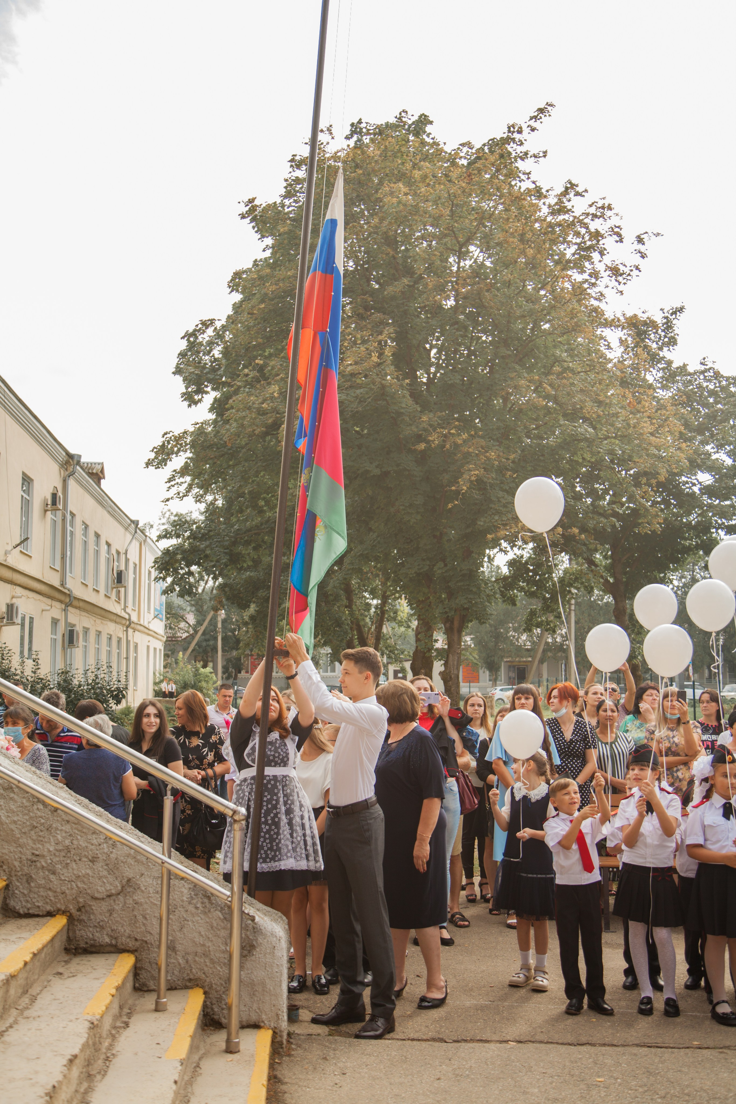 Линейка 1 сентября. Свадебный и семейный фотограф в Армавире