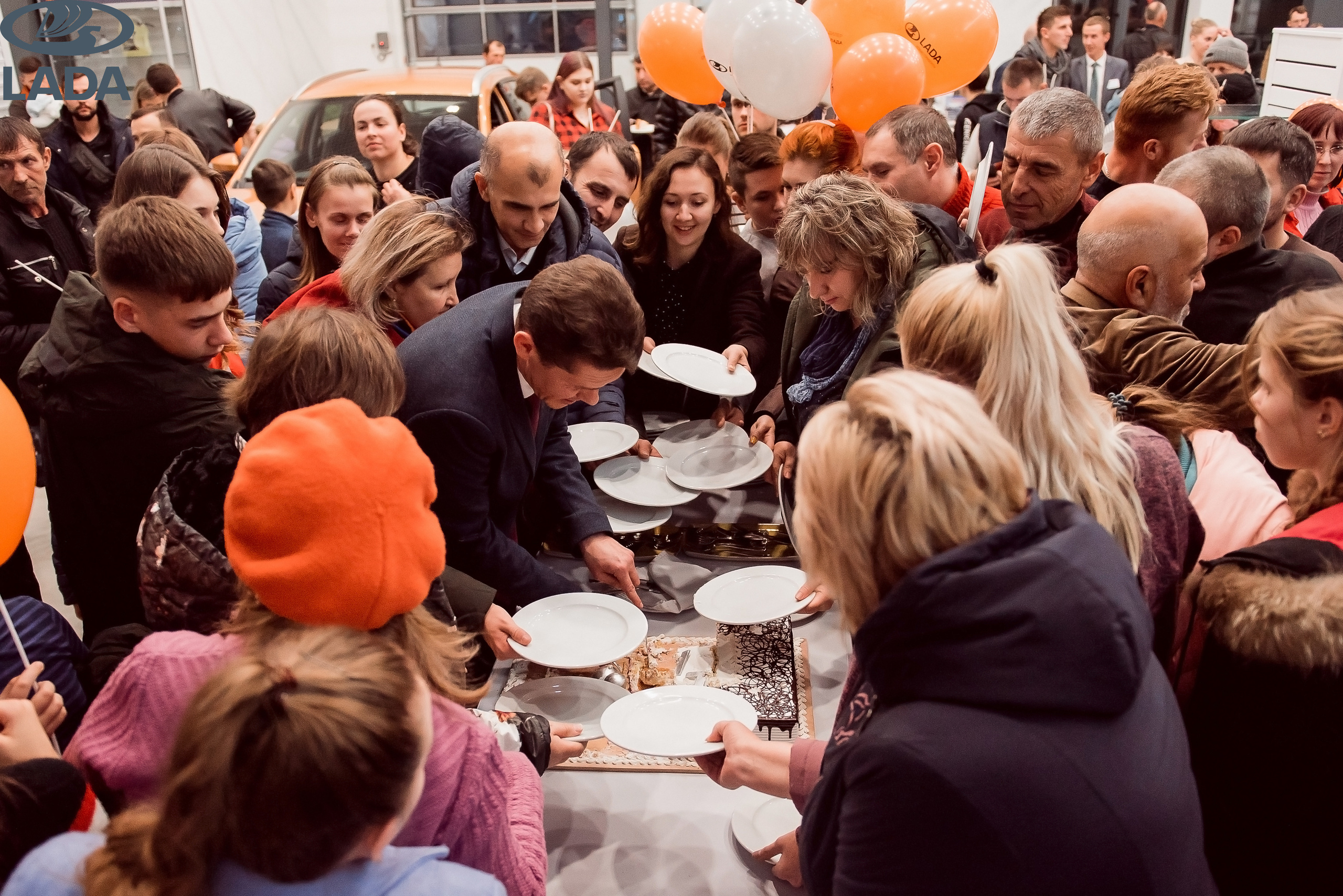 Открытие салона Lada. Свадебный фотограф в Крыму Александр Богомазов