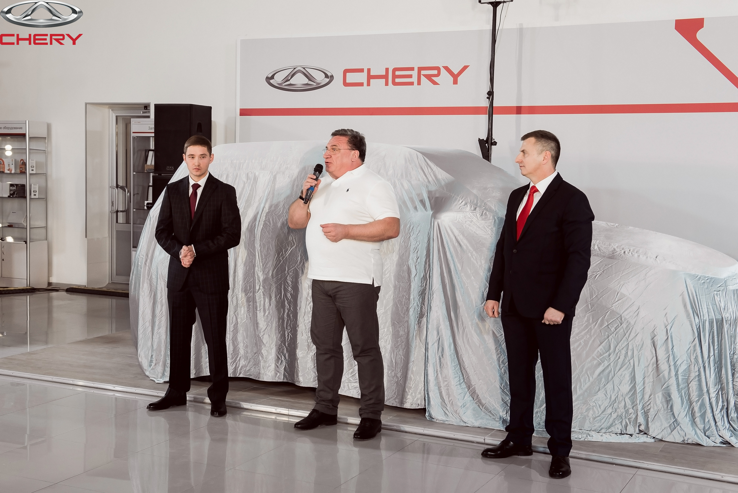 Презентация новой Chery. Свадебный фотограф в Крыму Александр Богомазов