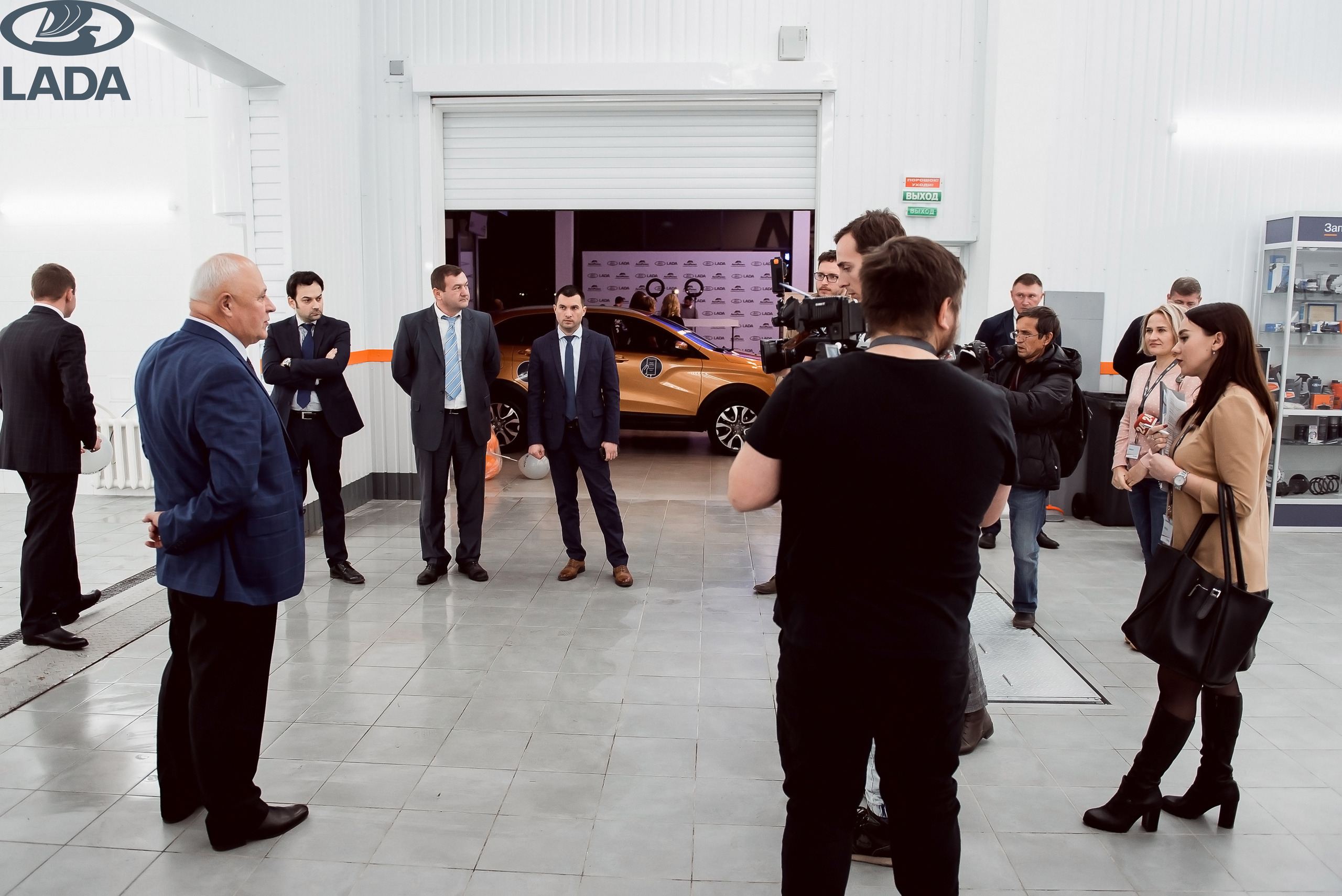 Открытие салона Lada. Свадебный фотограф в Крыму Александр Богомазов