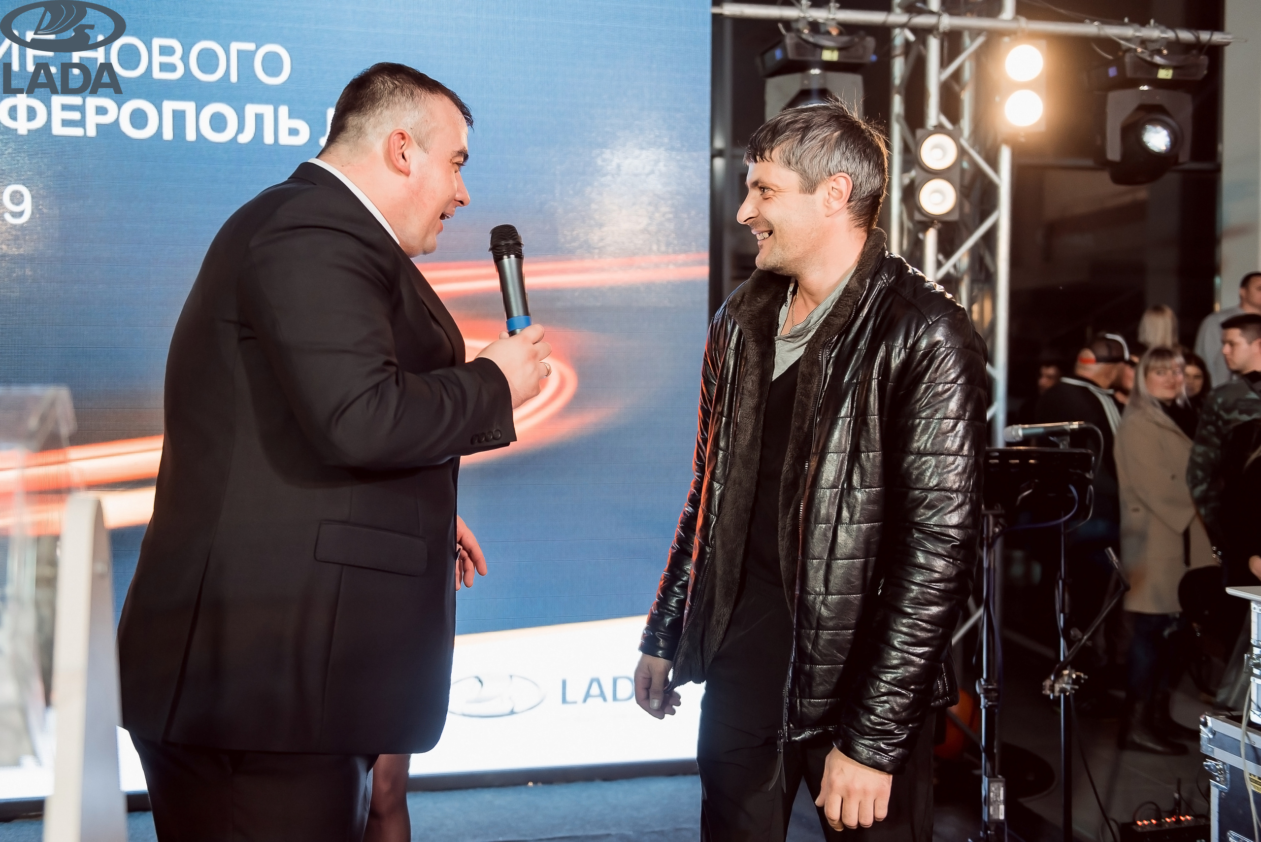 Открытие салона Lada. Свадебный фотограф в Крыму Александр Богомазов