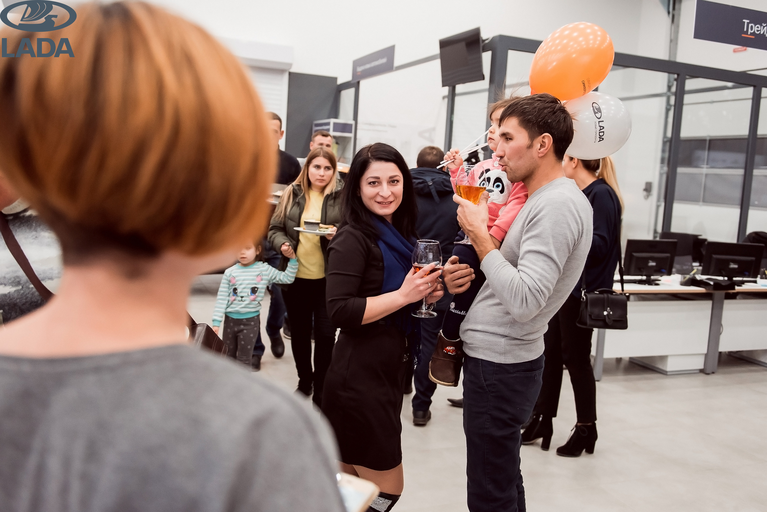 Открытие салона Lada. Свадебный фотограф в Крыму Александр Богомазов