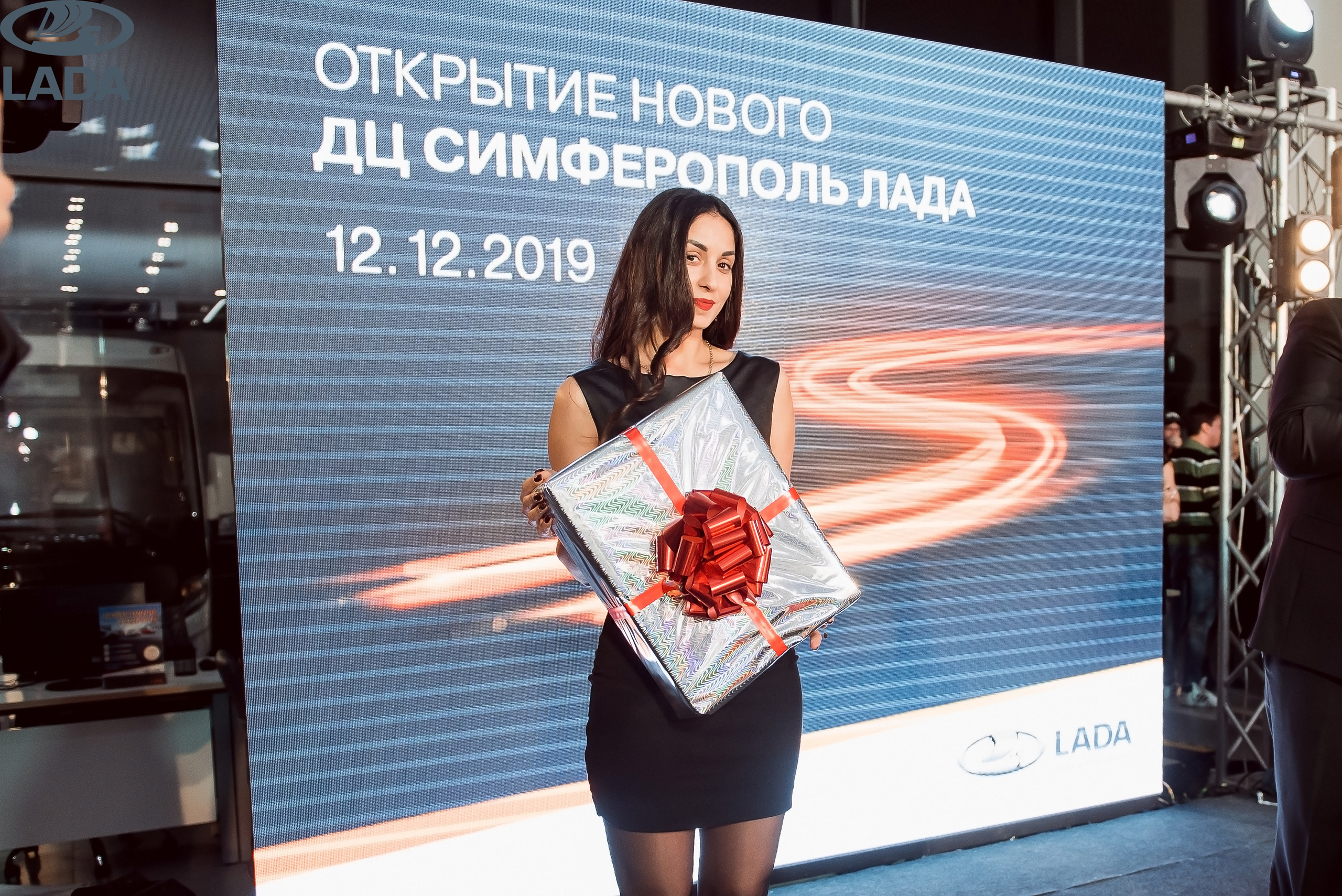 Открытие салона Lada. Свадебный фотограф в Крыму Александр Богомазов