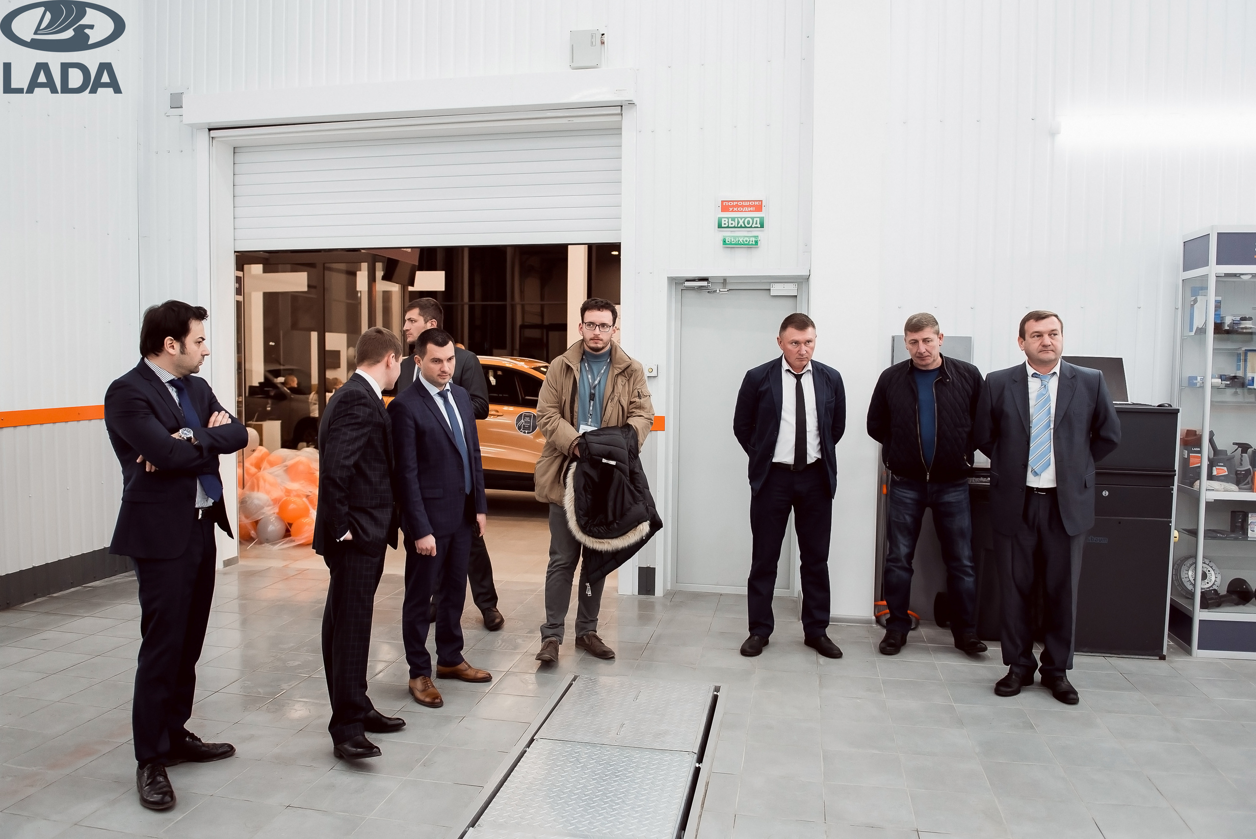 Открытие салона Lada. Свадебный фотограф в Крыму Александр Богомазов