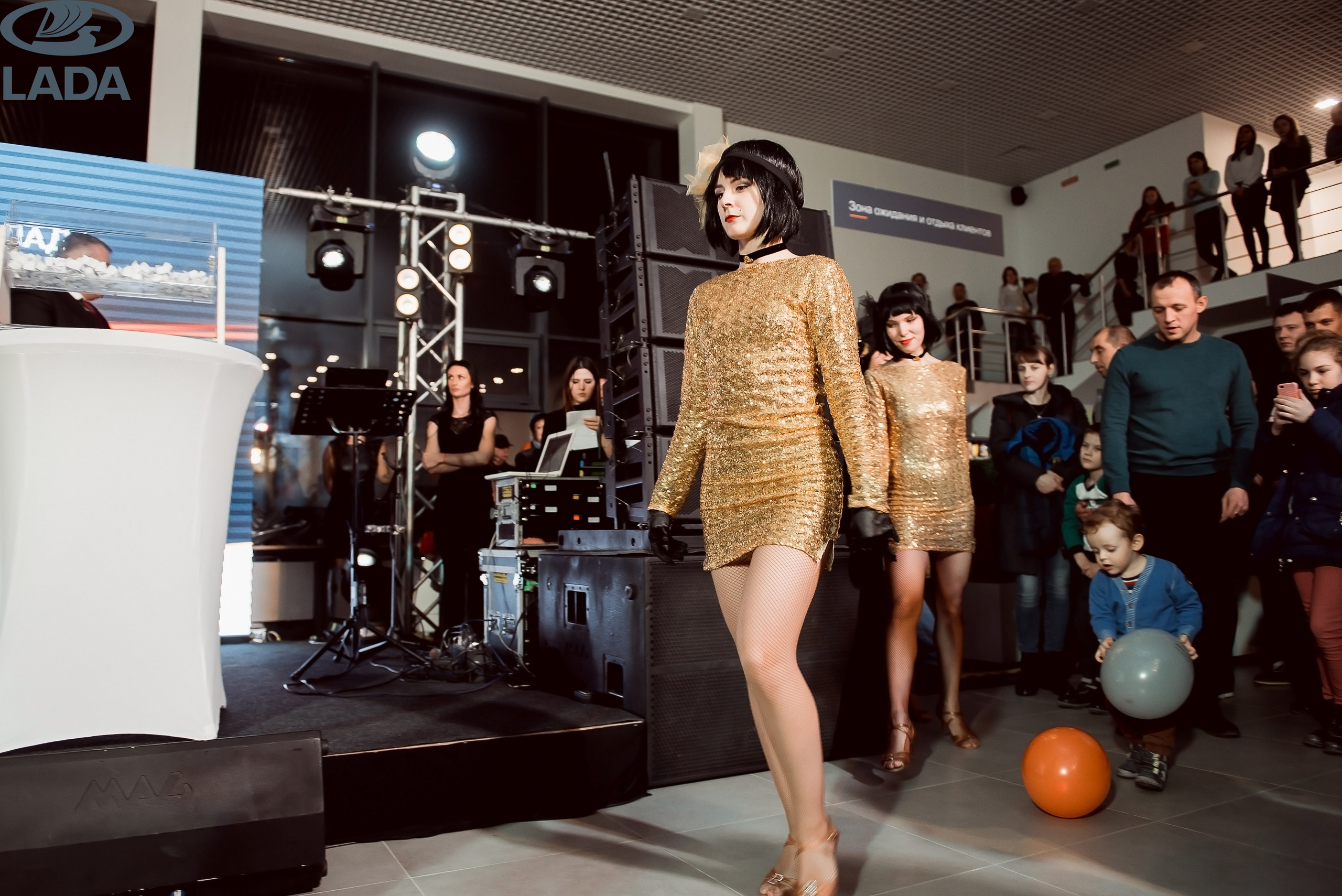 Открытие салона Lada. Свадебный фотограф в Крыму Александр Богомазов