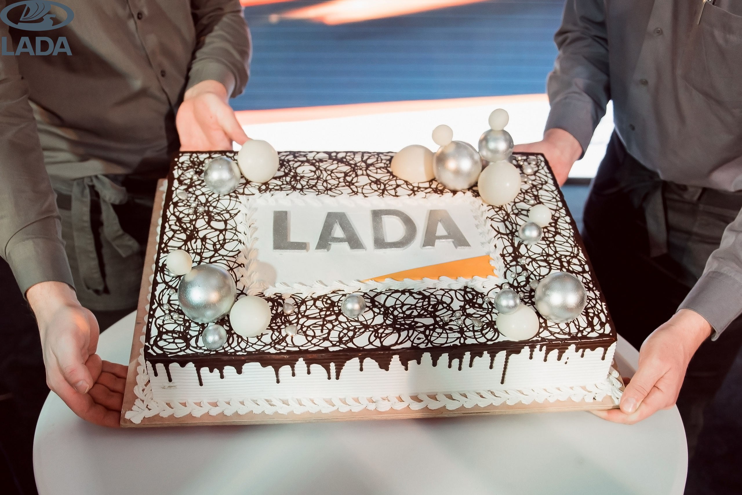 Открытие салона Lada. Свадебный фотограф в Крыму Александр Богомазов