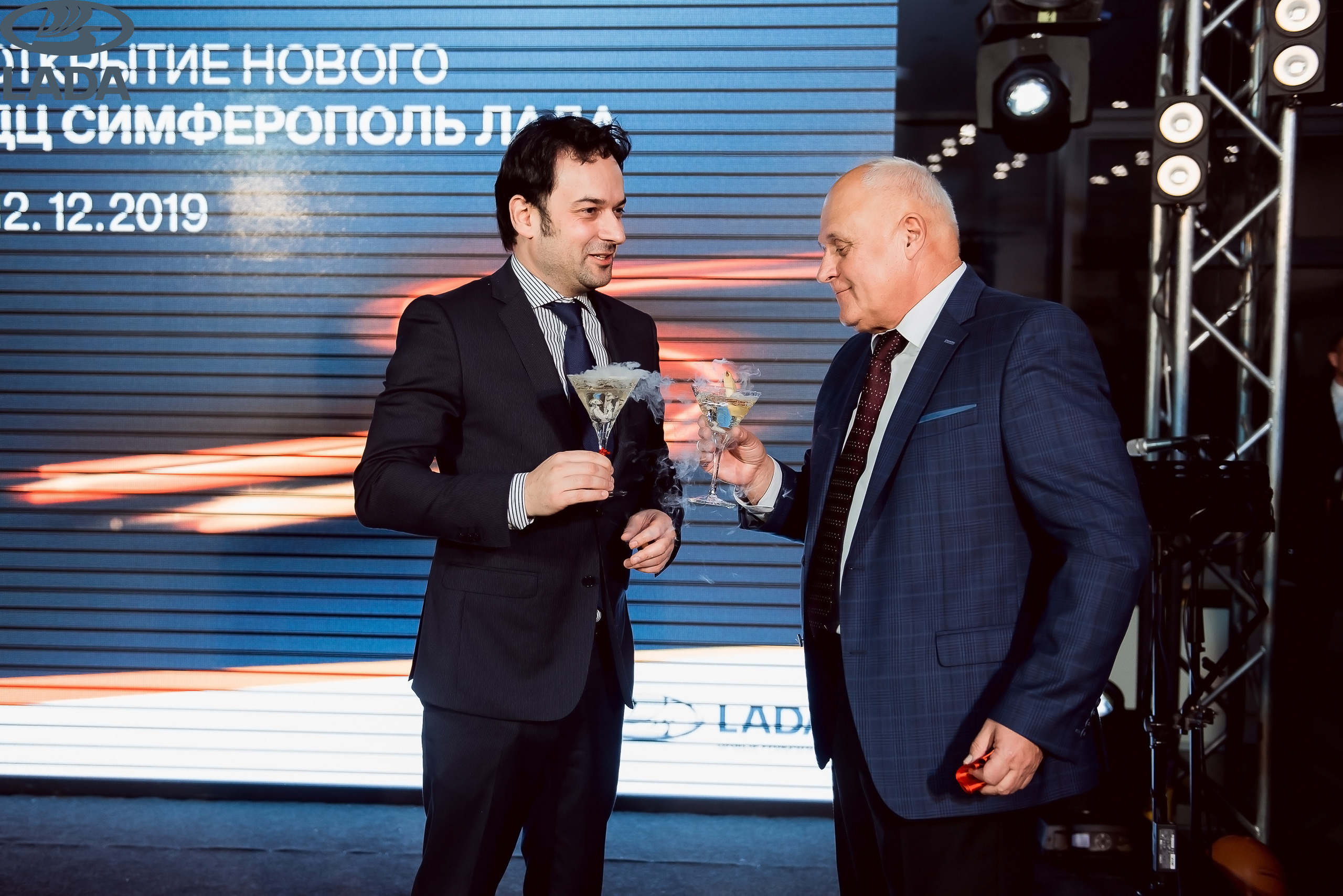 Открытие салона Lada. Свадебный фотограф в Крыму Александр Богомазов