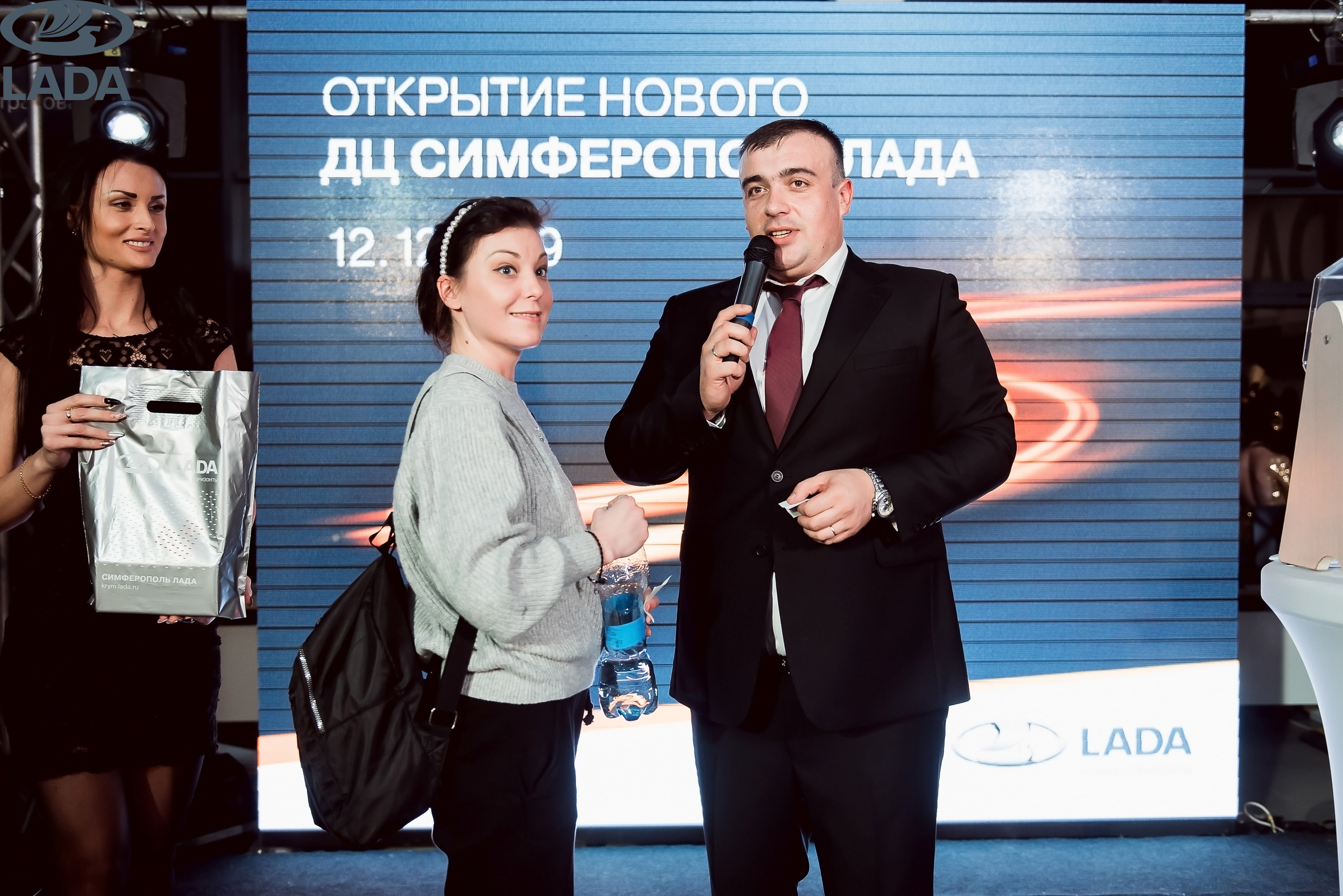 Открытие салона Lada. Свадебный фотограф в Крыму Александр Богомазов